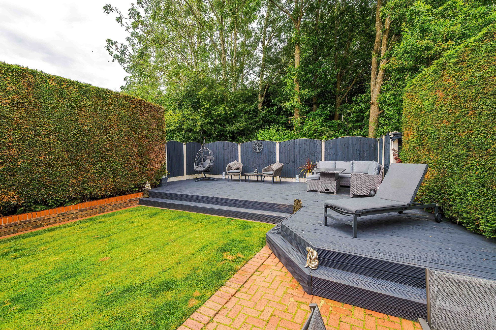 Rockingham Close, Birchwood, WA3