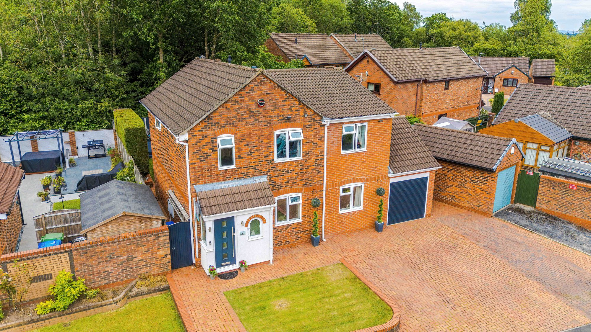 Rockingham Close, Birchwood, WA3