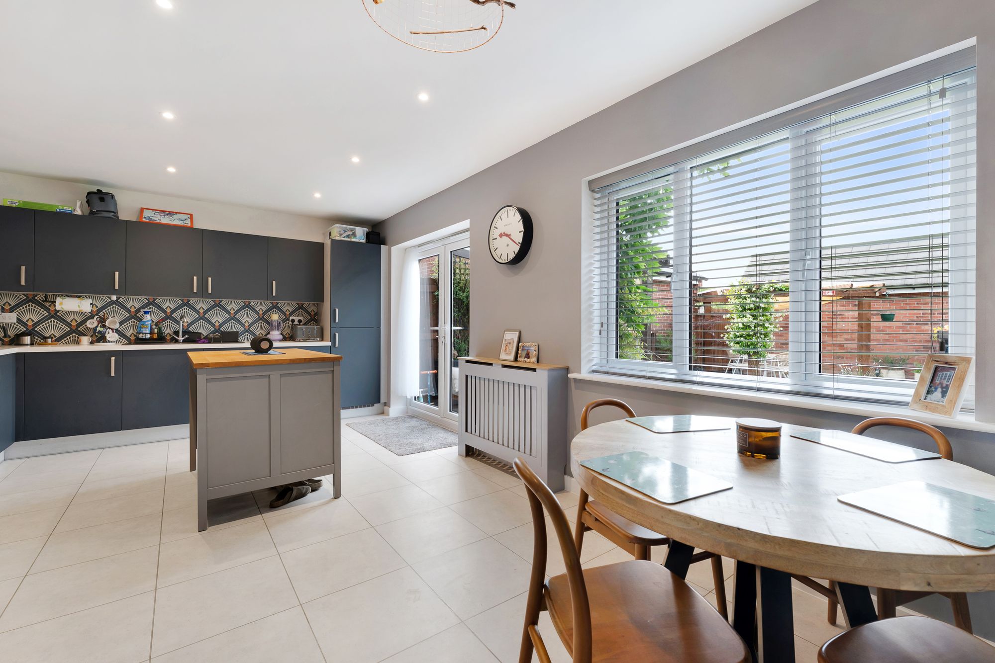 Bar Hill Close, Runcorn, WA7