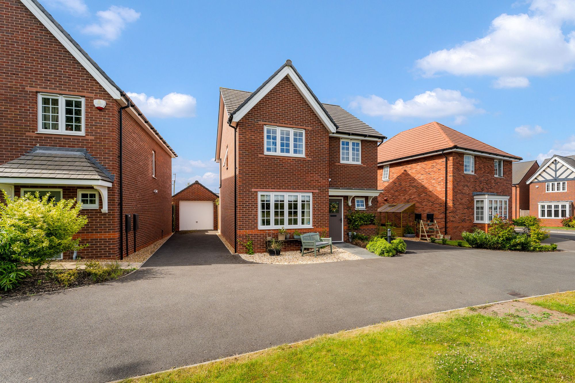 Bar Hill Close, Runcorn, WA7
