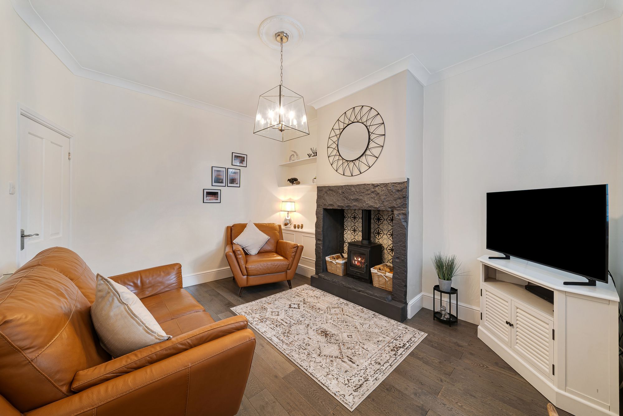 Upton Lane, Widnes, WA8