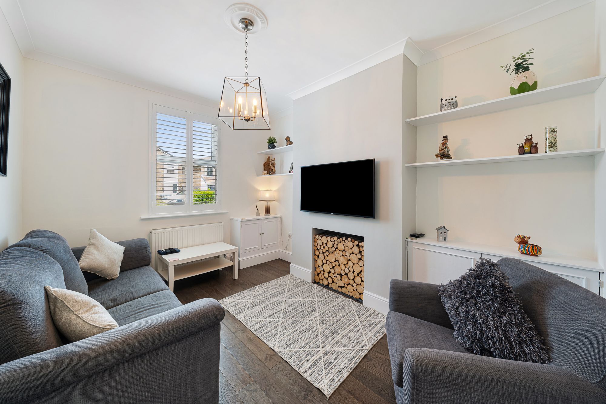 Upton Lane, Widnes, WA8