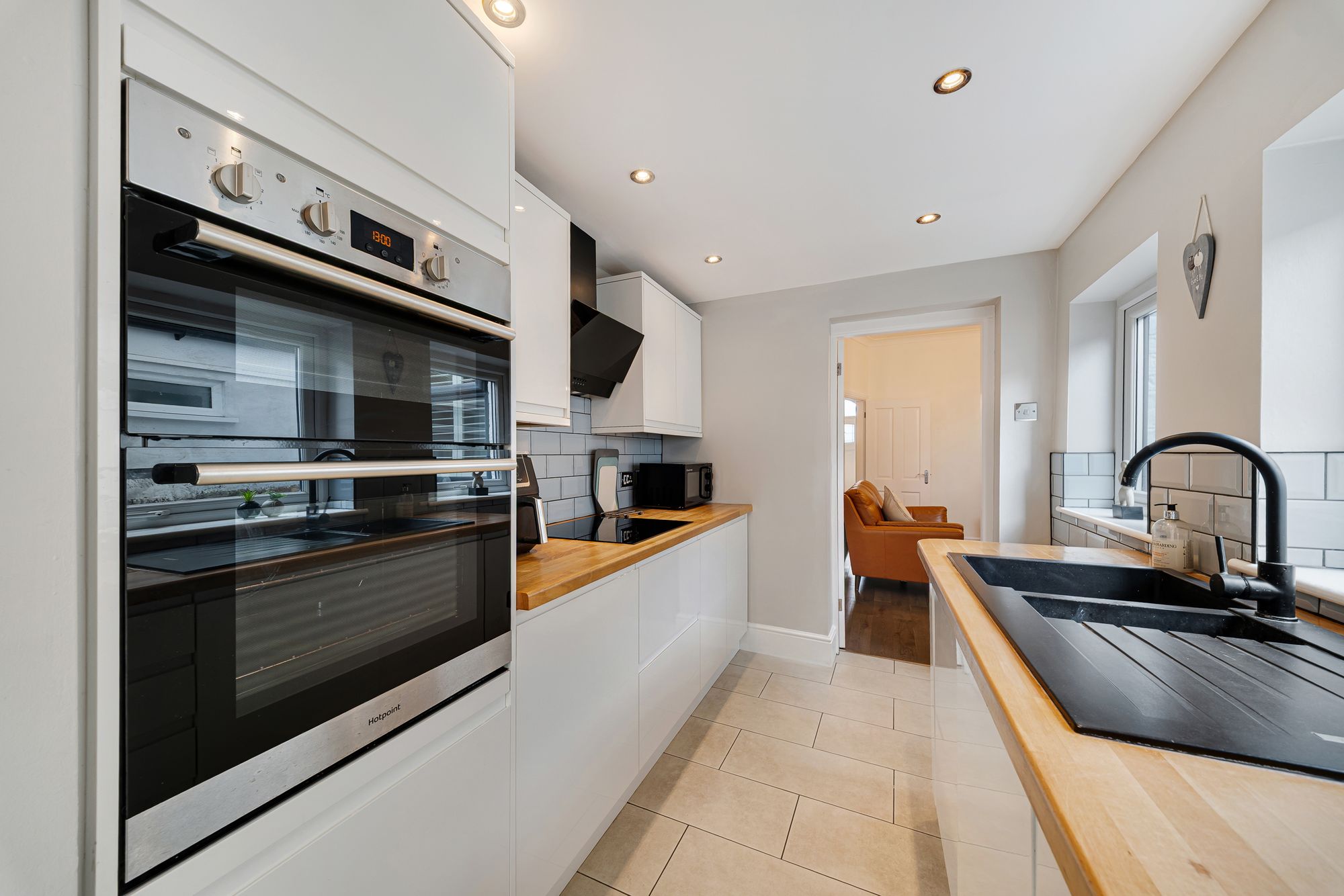 Upton Lane, Widnes, WA8