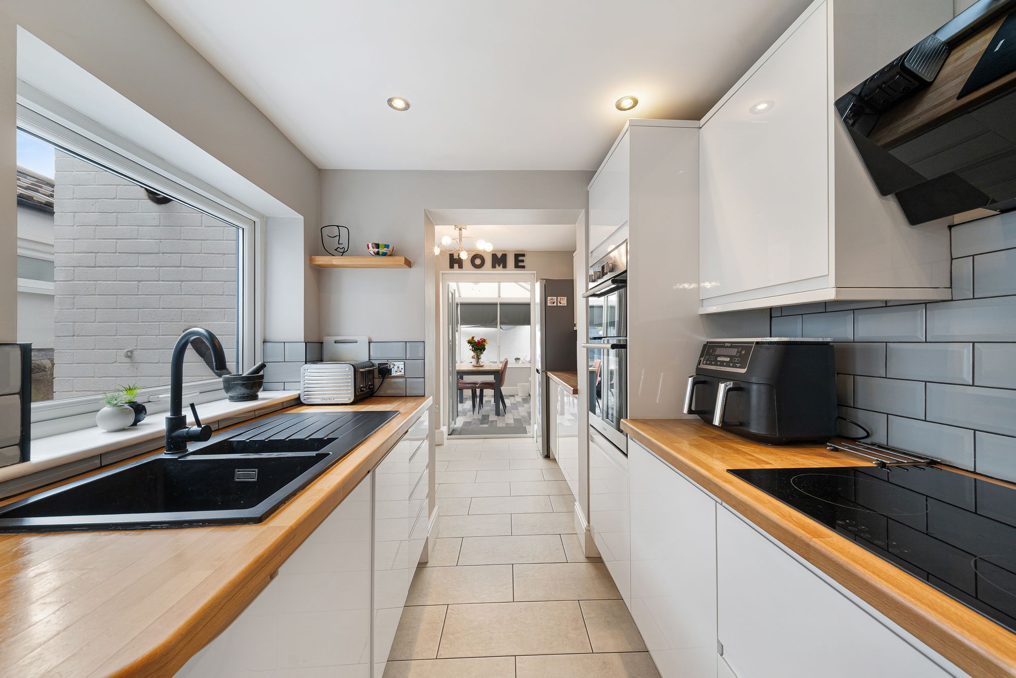 Upton Lane, Widnes, WA8