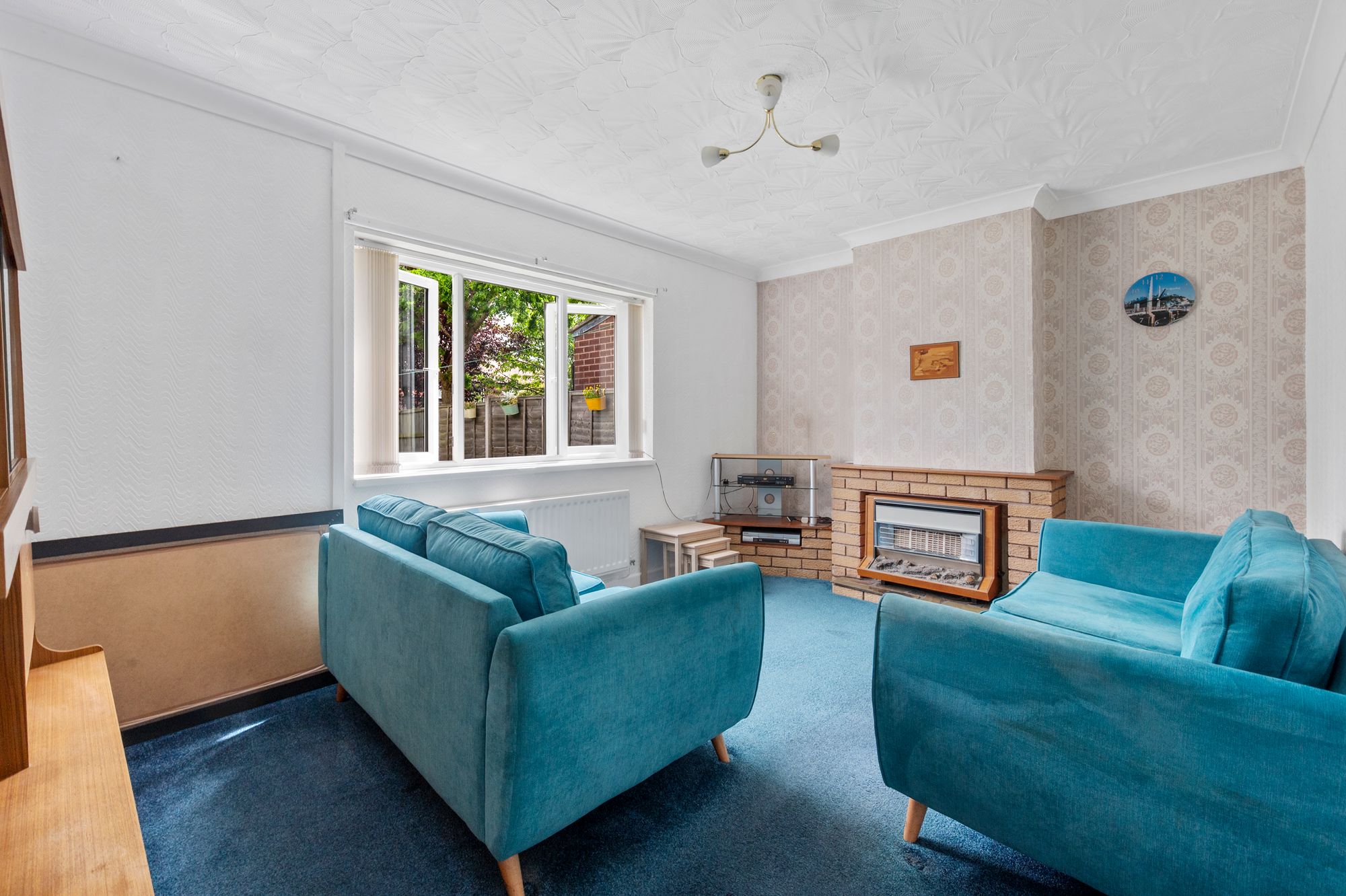 Clifton Close, Woolston, WA1