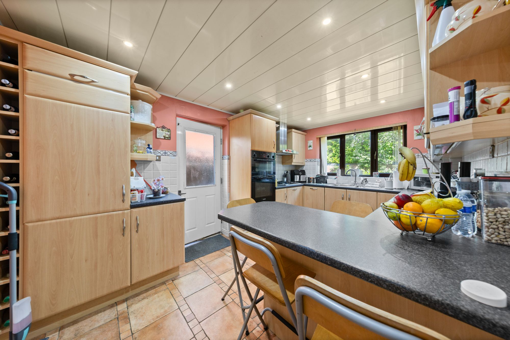 Ridgebourne Close, Callands, WA5