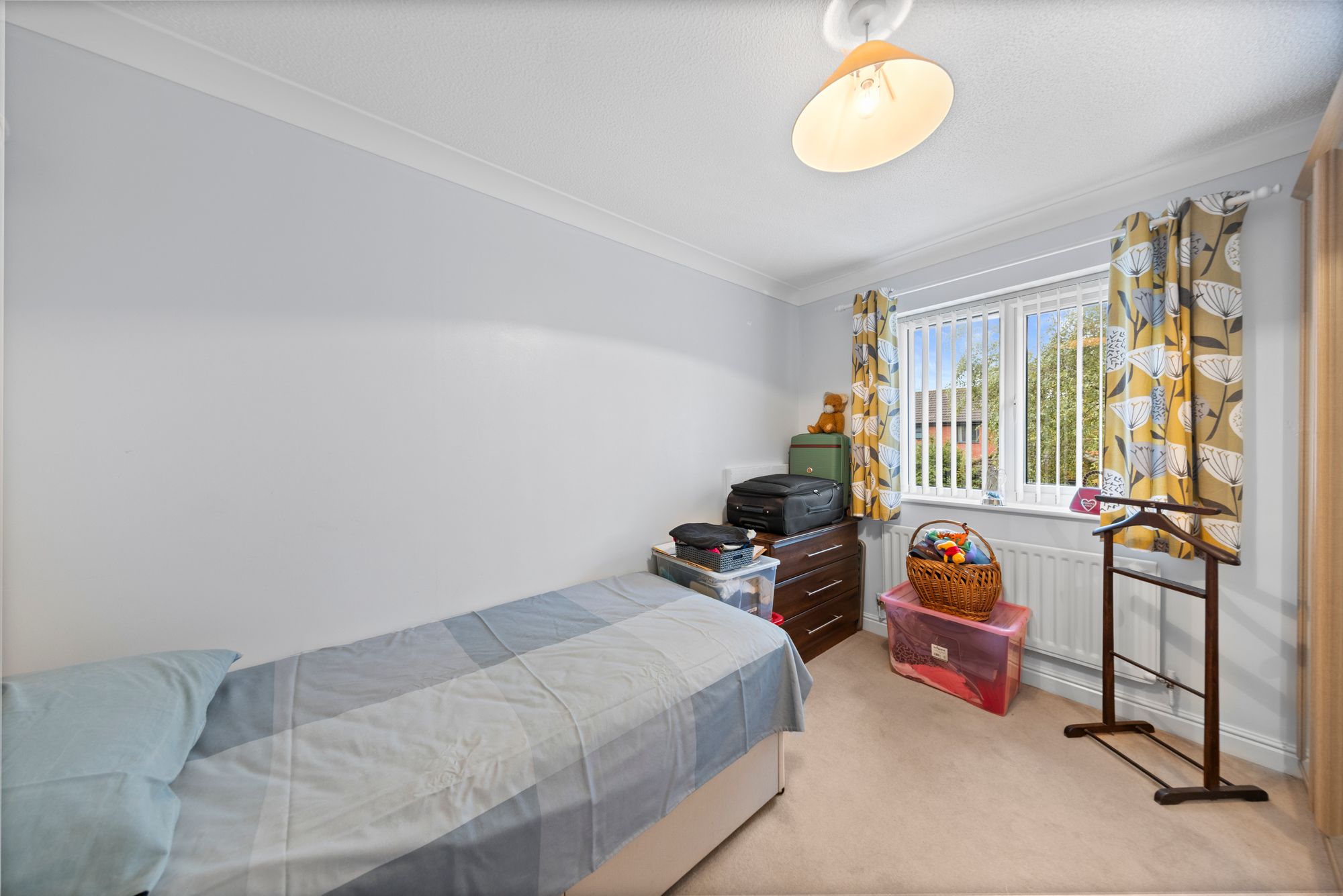 Ridgebourne Close, Callands, WA5