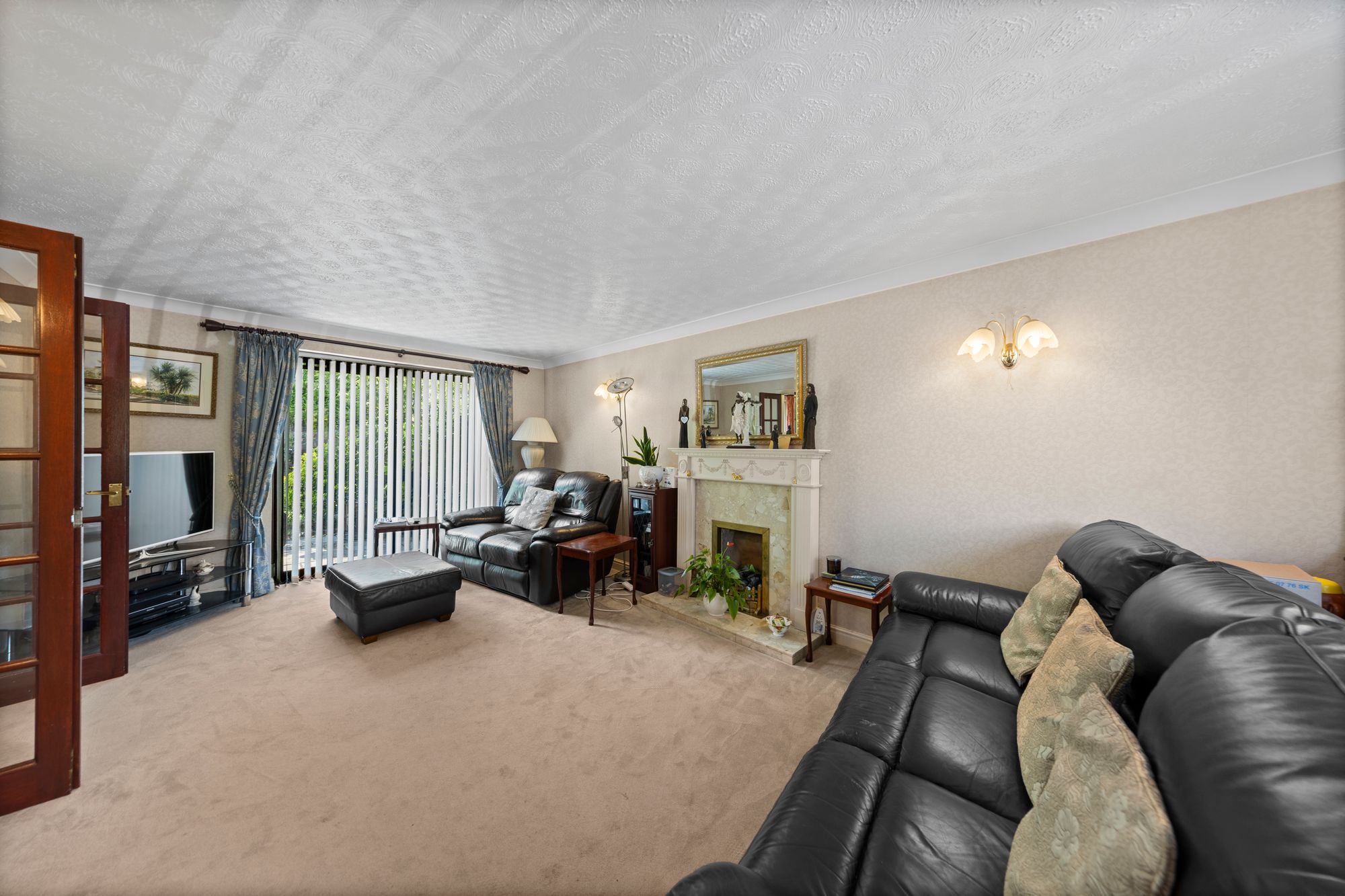 Ridgebourne Close, Callands, WA5