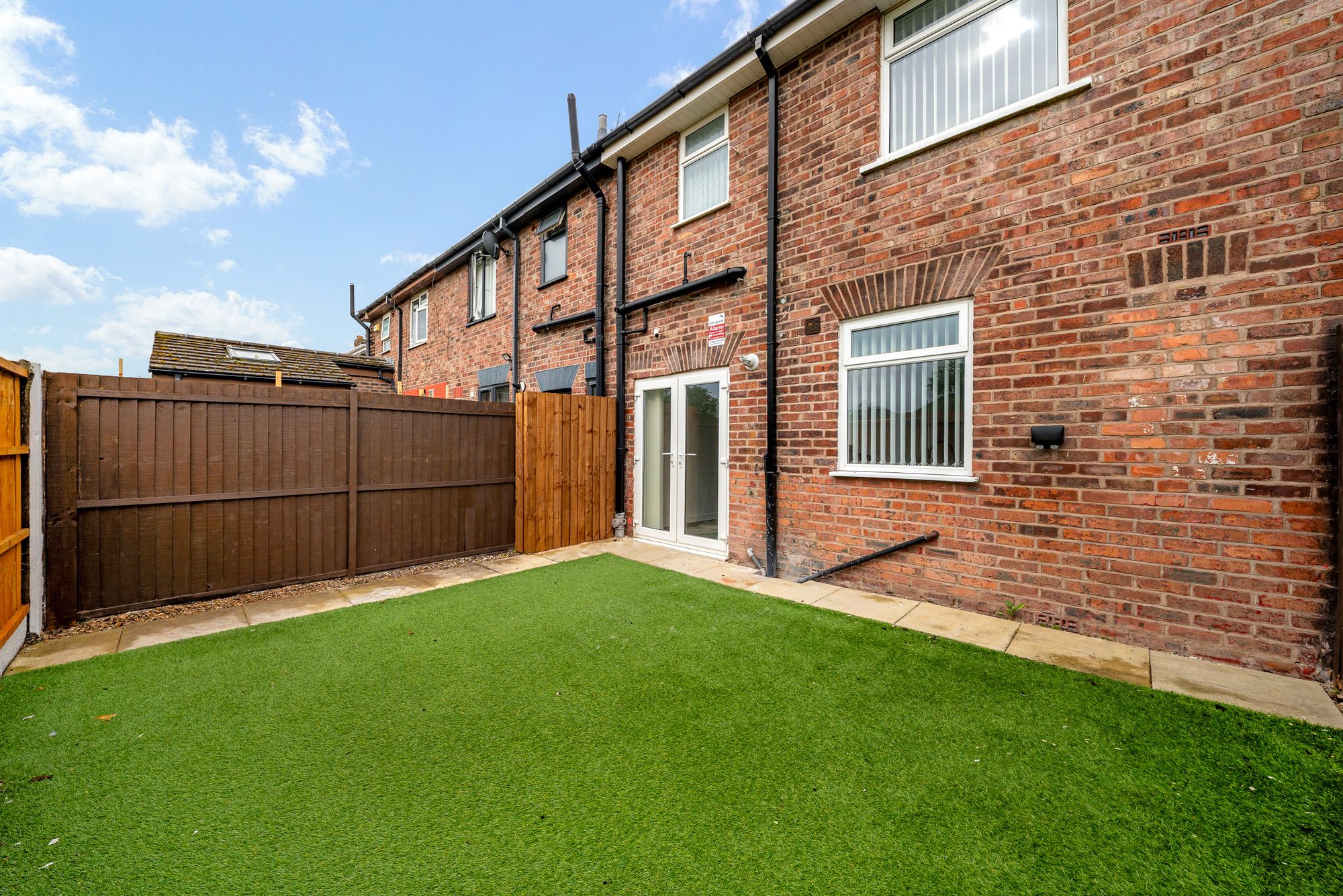 Lower House Lane, Widnes, WA8