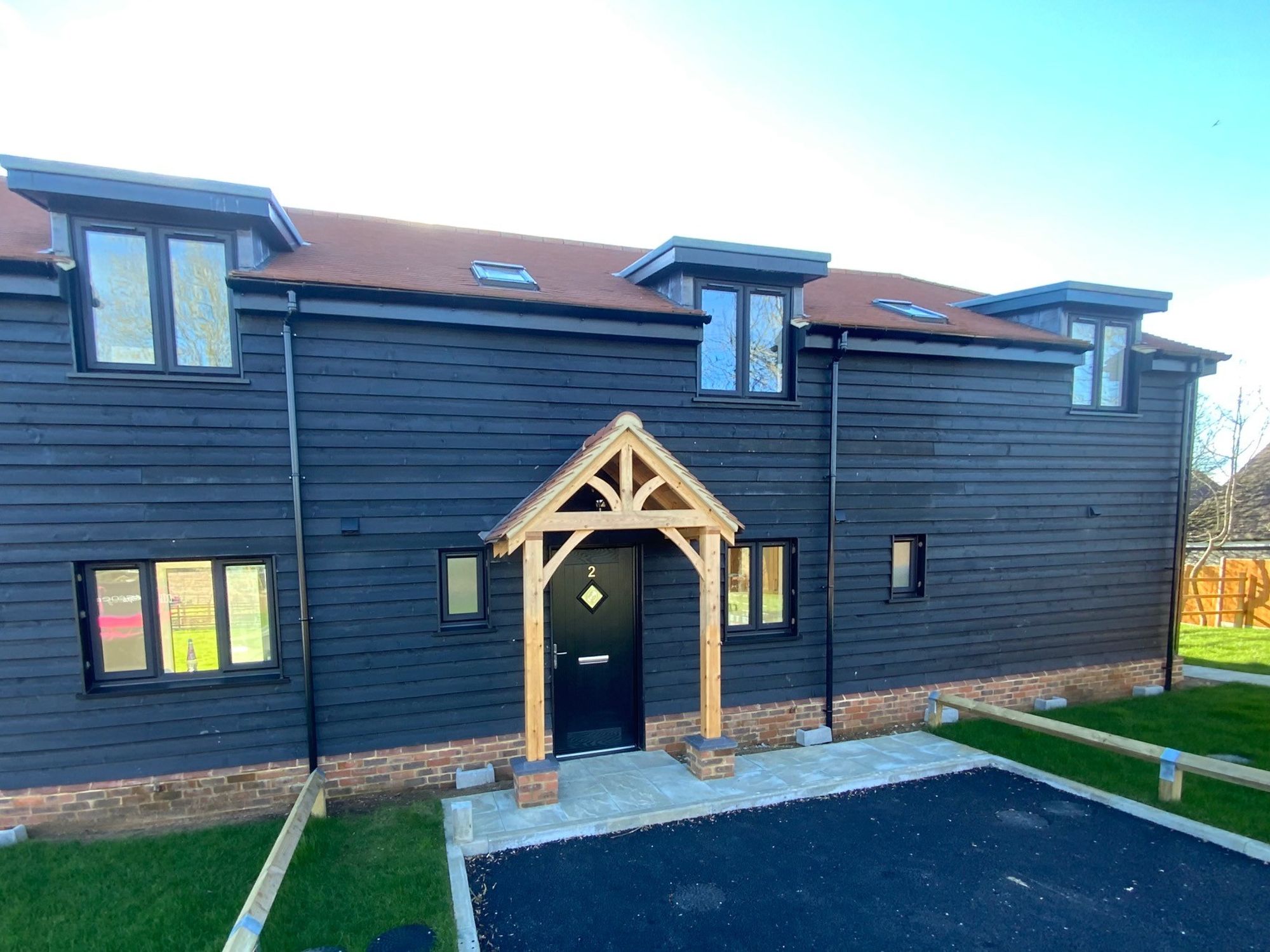 2 Haybarn Close, Addington