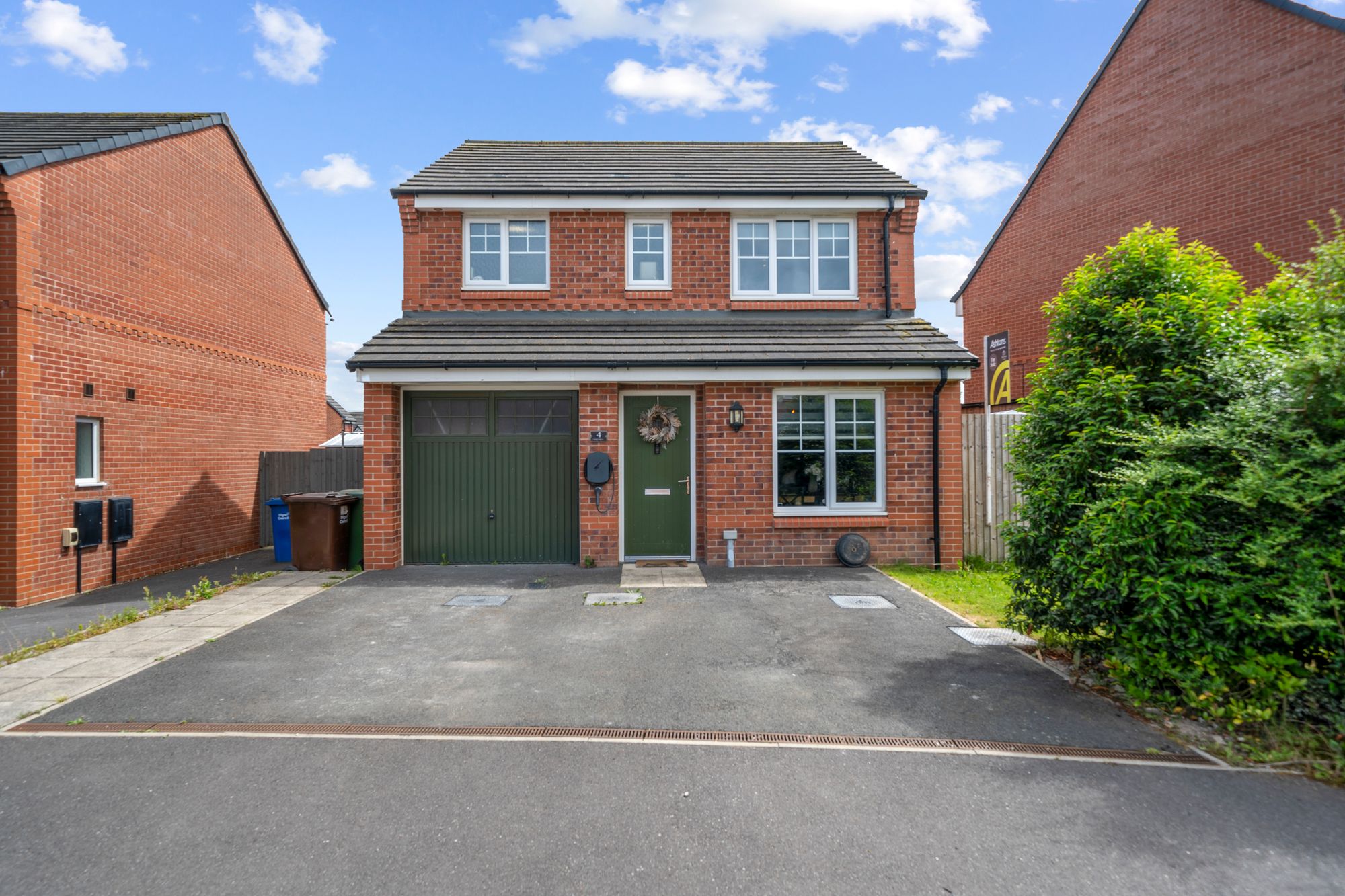 Croft Field, Golborne, WA3