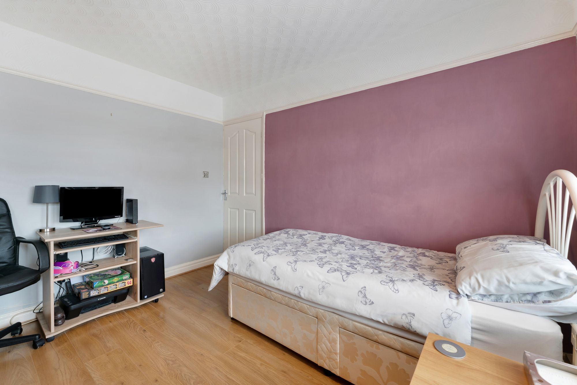 Claremont Drive, Widnes, WA8