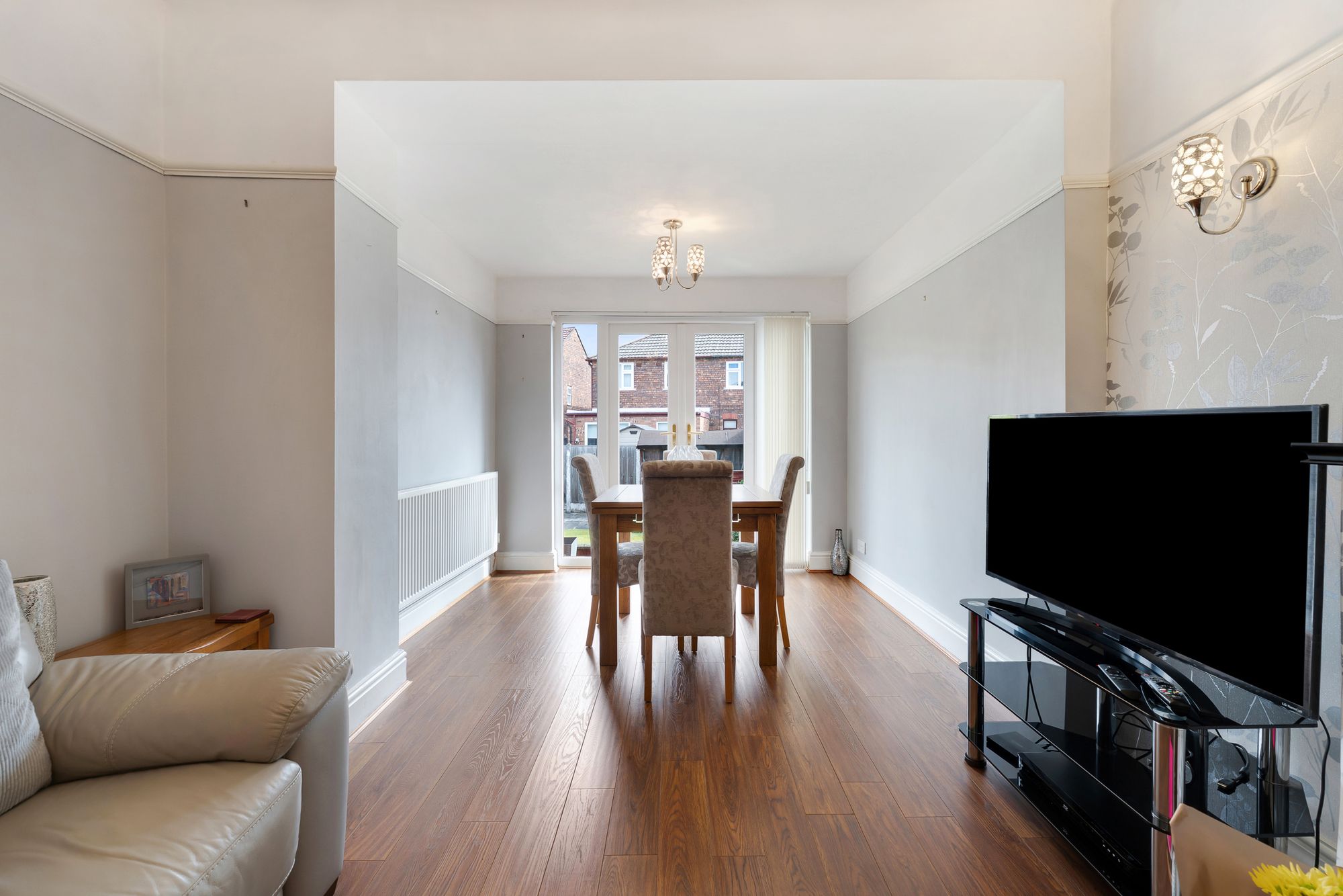 Claremont Drive, Widnes, WA8