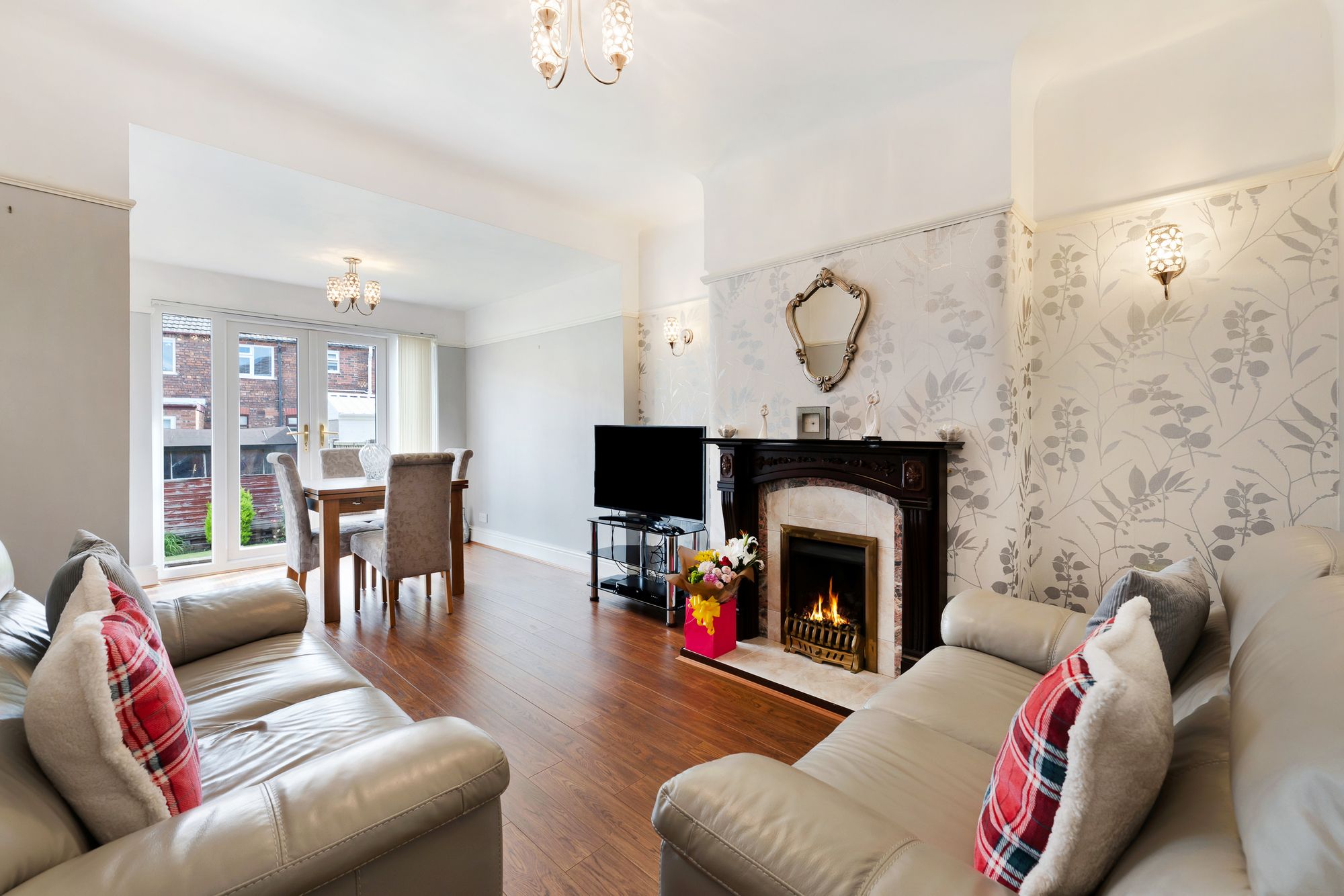 Claremont Drive, Widnes, WA8