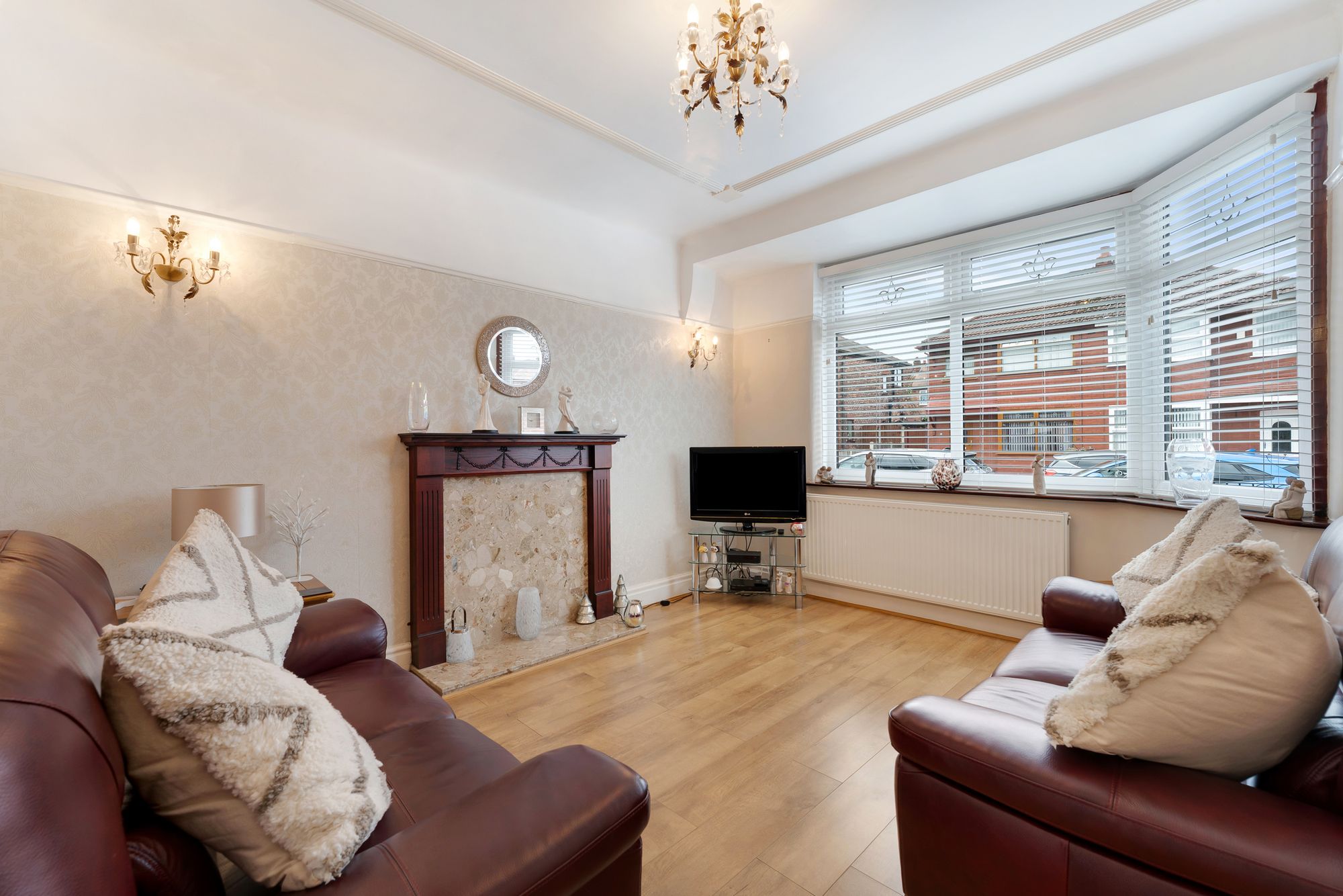 Claremont Drive, Widnes, WA8