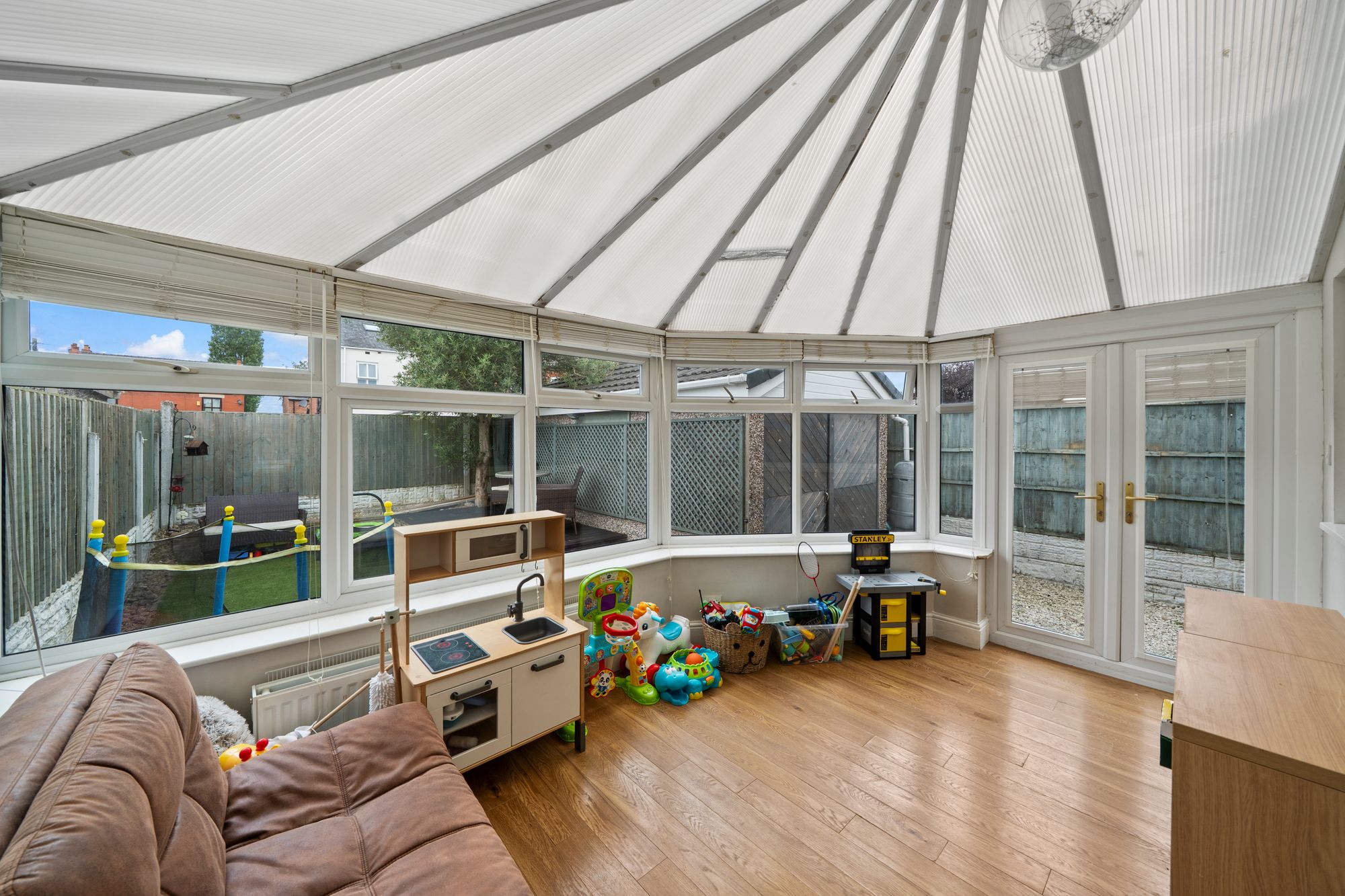 Greenbank, Abram, WN2