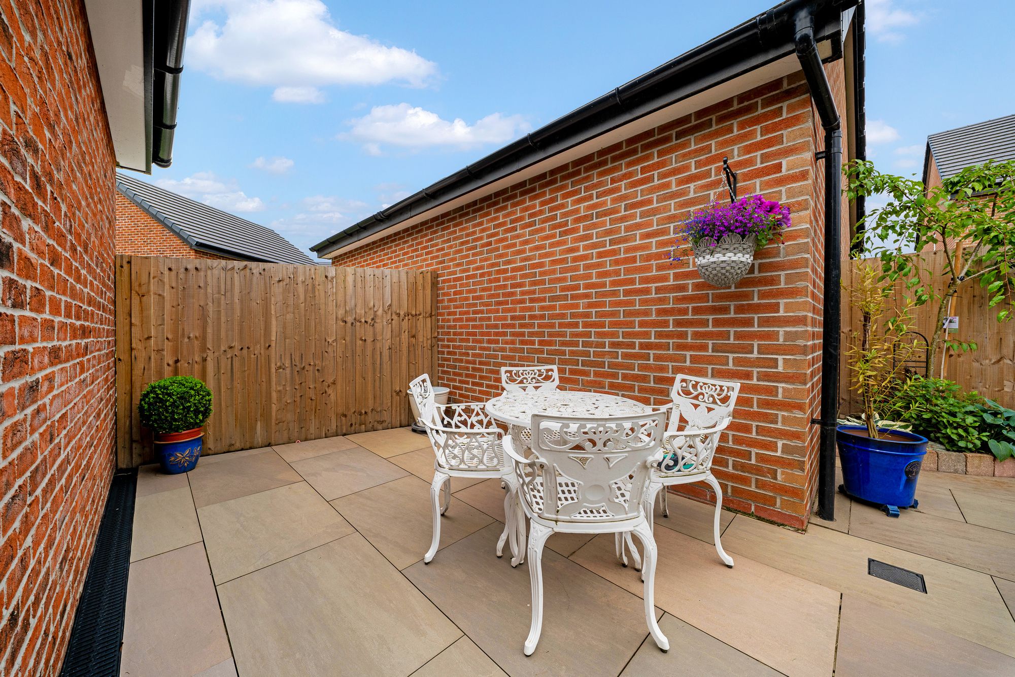 Travers Road, Halewood, L26