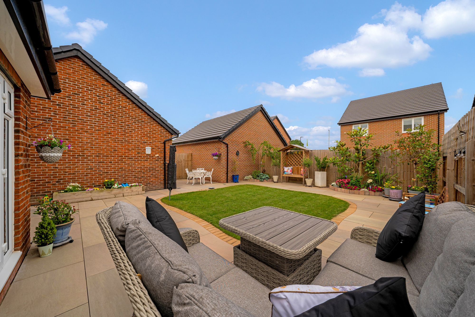 Travers Road, Halewood, L26