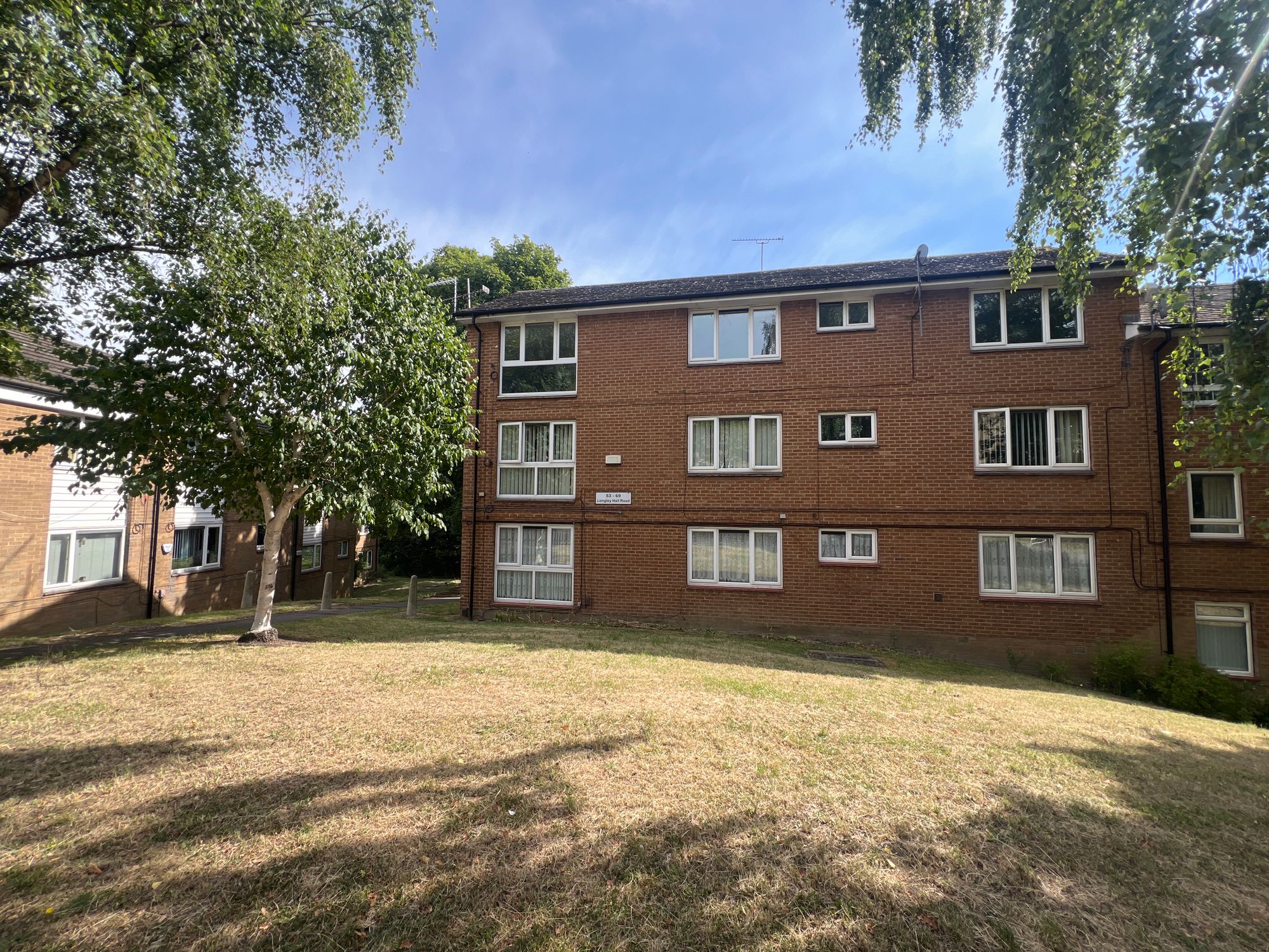 Longley Hall Road, Sheffield, S5 7EE
