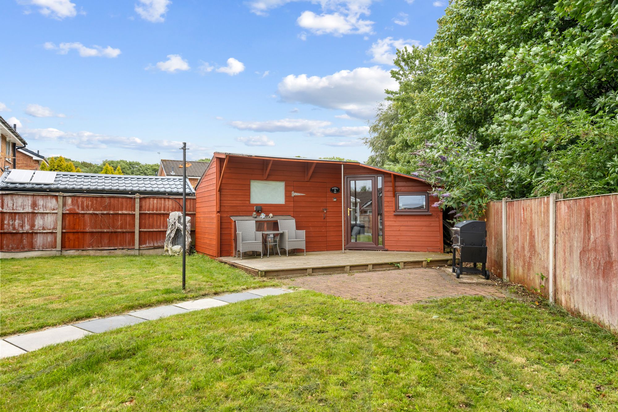 Bluebell Court, Beechwood, WA7