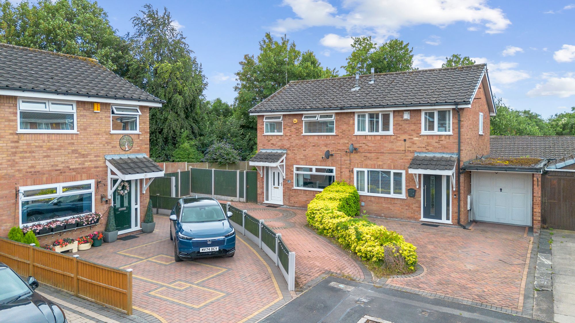 Bluebell Court, Beechwood, WA7