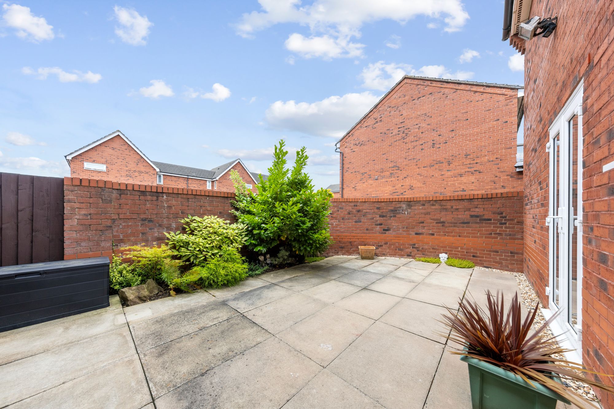 Harrison Close, Warrington, WA1