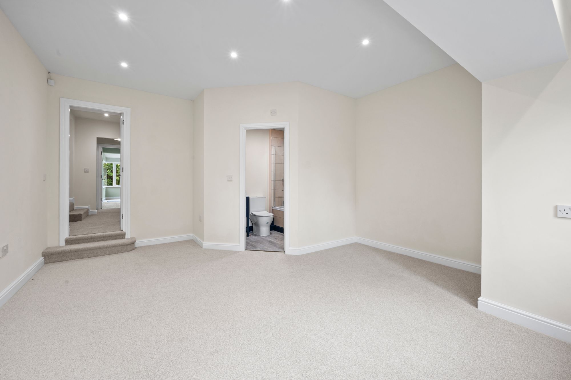 Rainford Road, Dentons Green, WA10