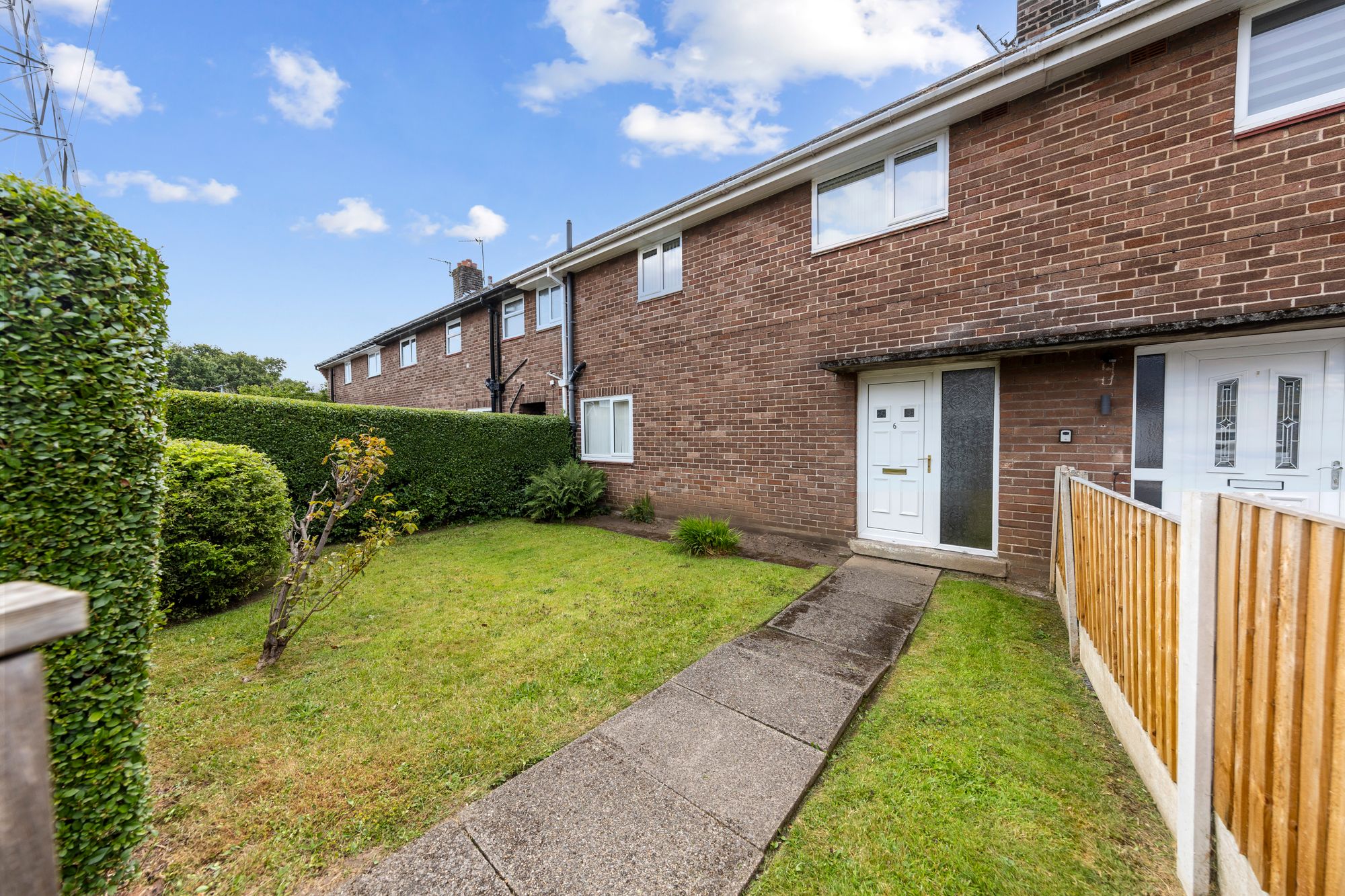 Clifton Close, Woolston, WA1