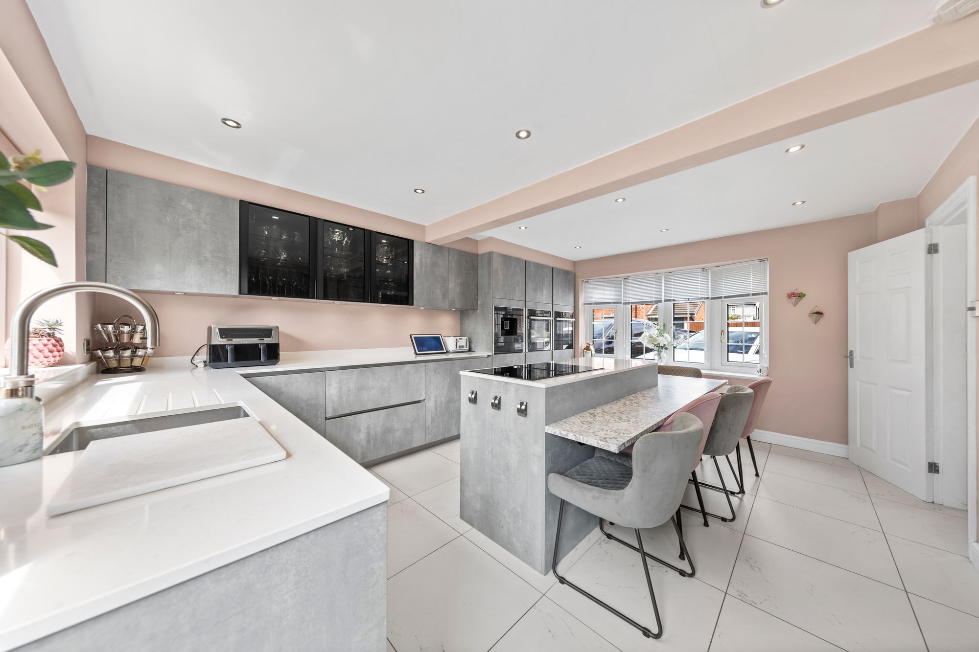 Henderson Close, Great Sankey, WA5