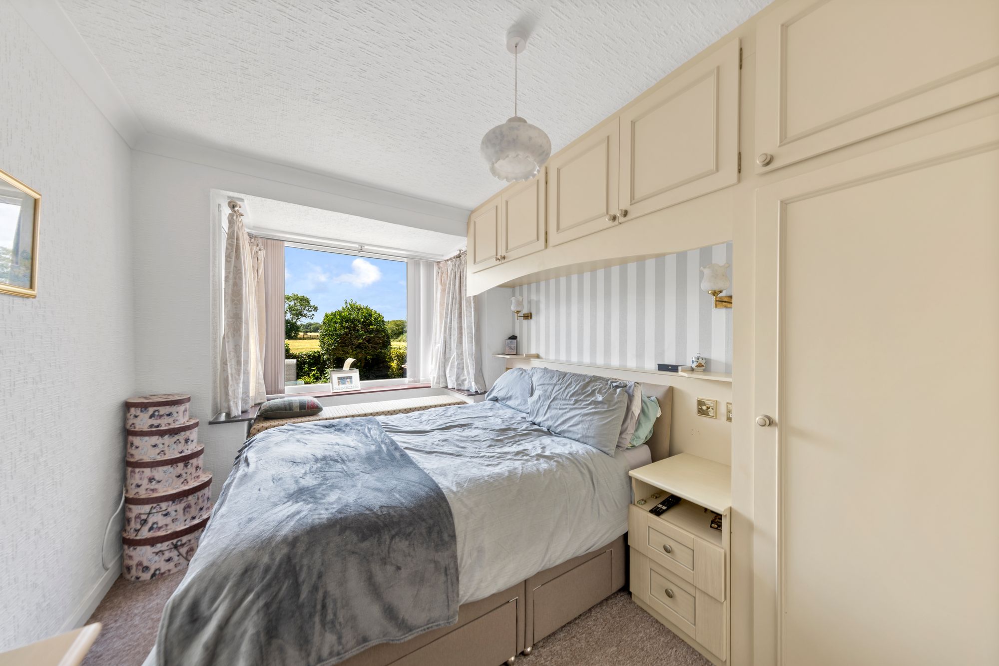 Leigh End, Glazebury, WA3