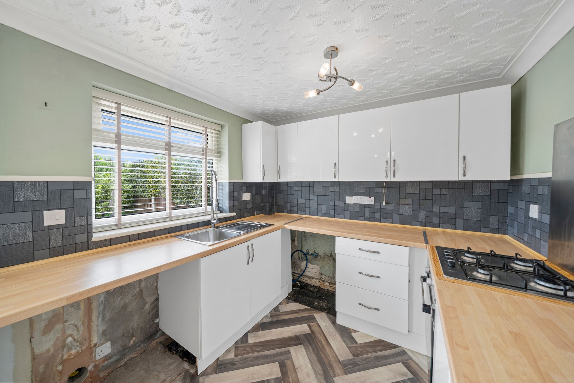 Alpine Drive, Leigh, WN7