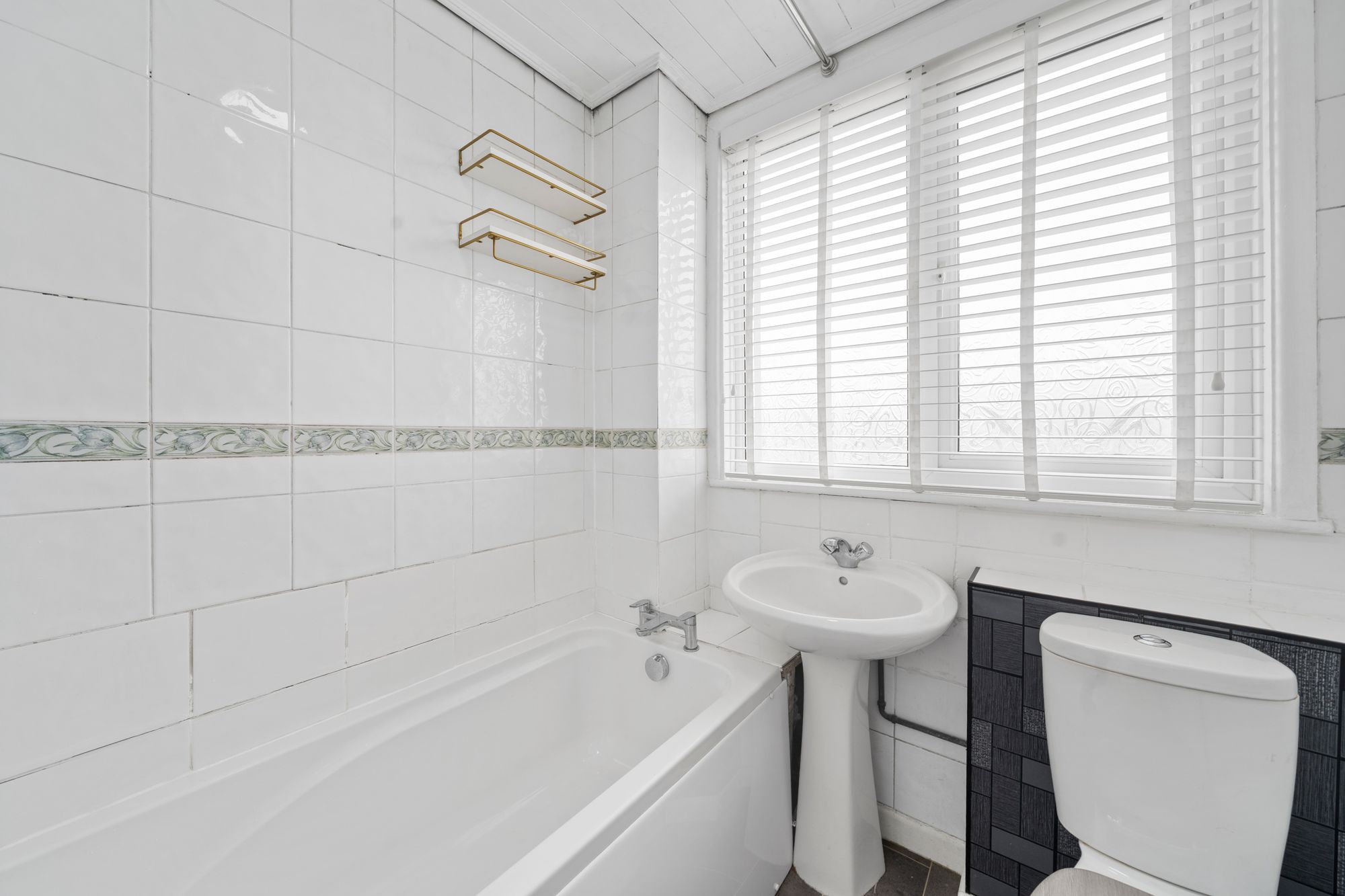 Alpine Drive, Leigh, WN7