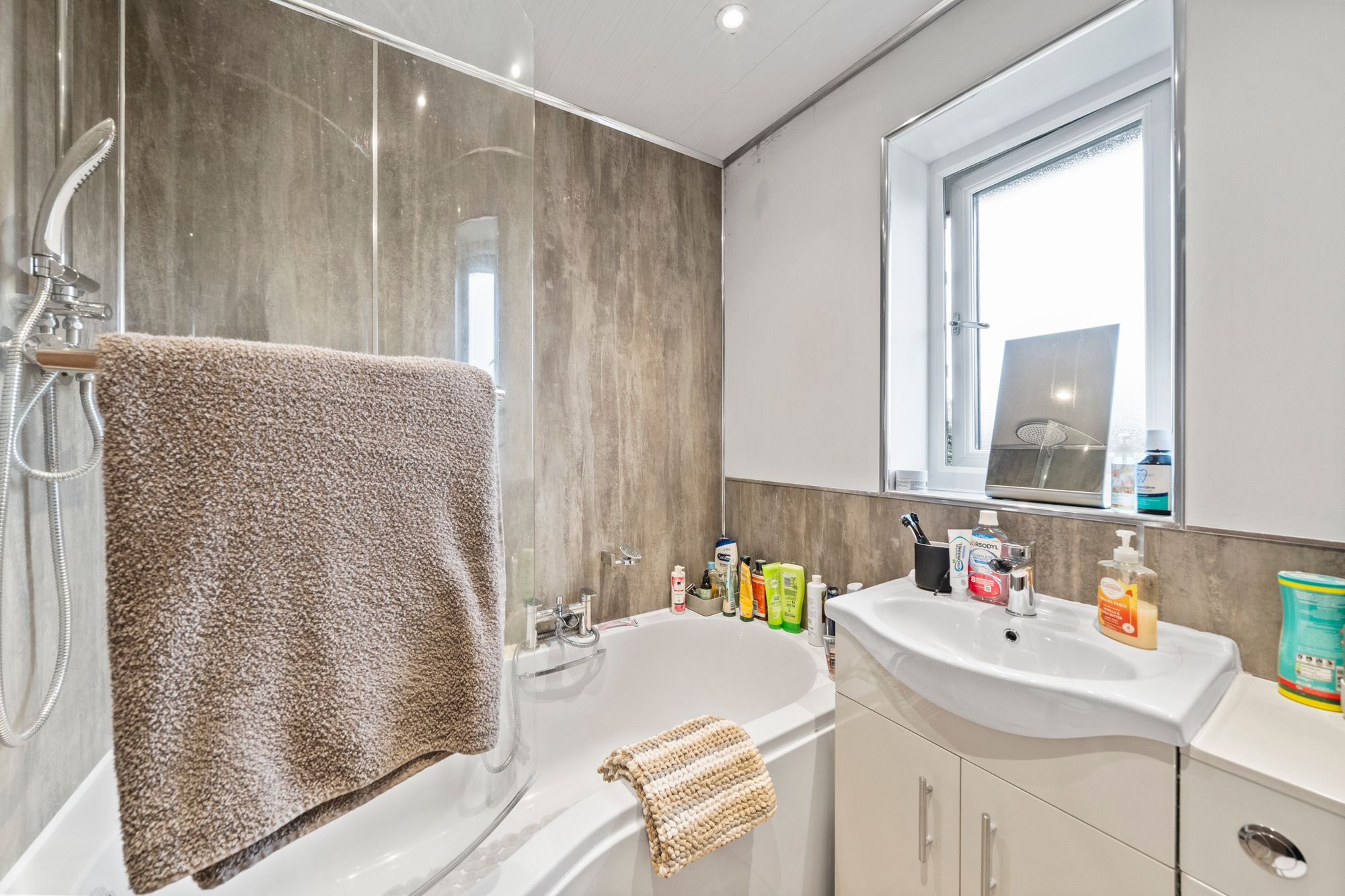 Howe Bridge Close, Atherton, M46