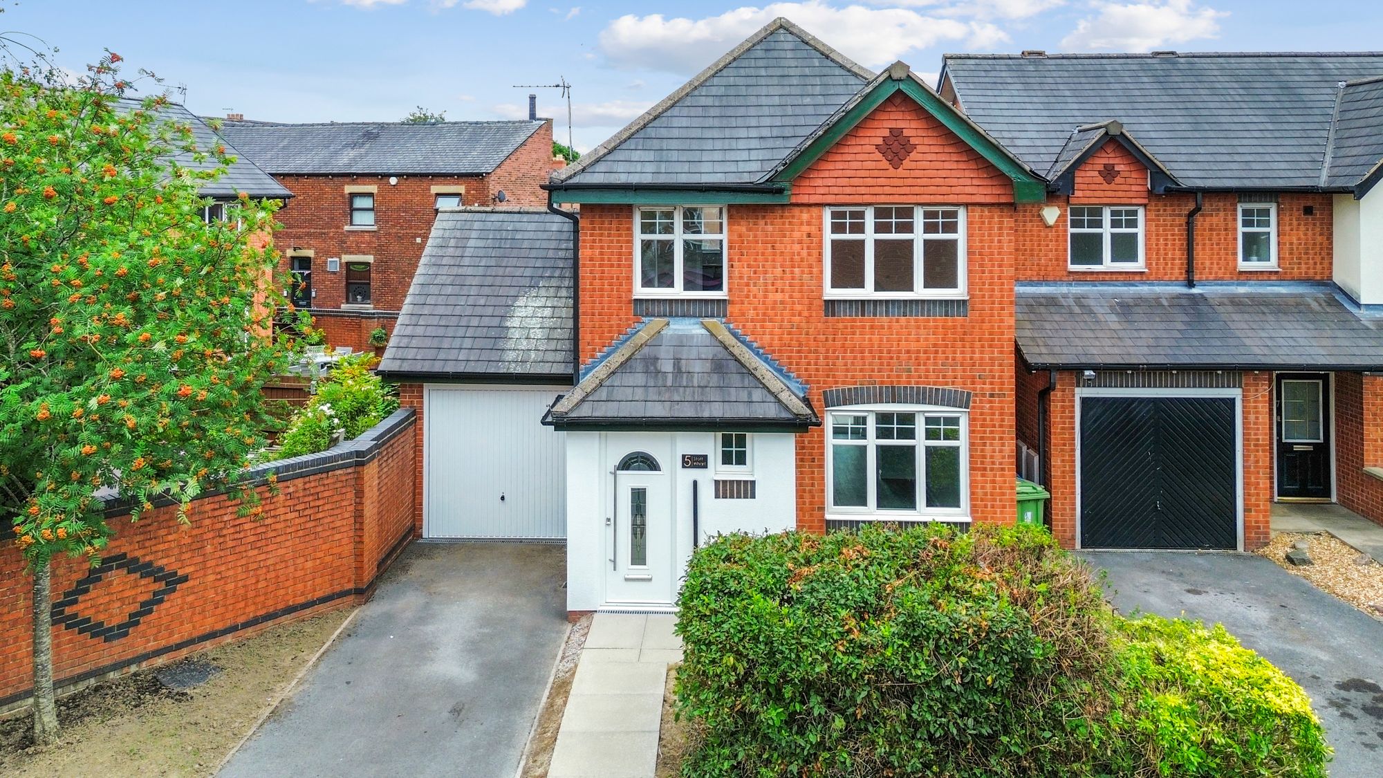 Stott Wharf, Leigh, WN7