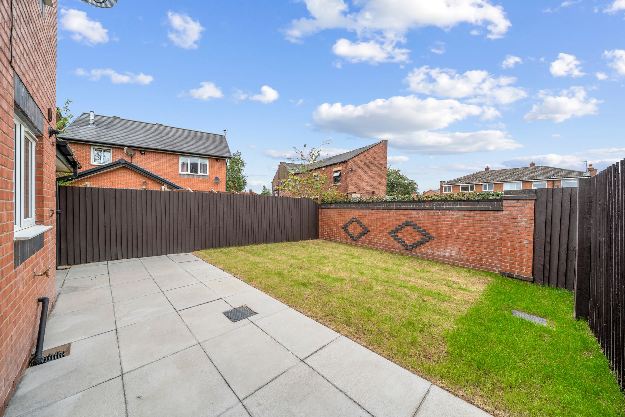 Stott Wharf, Leigh, WN7