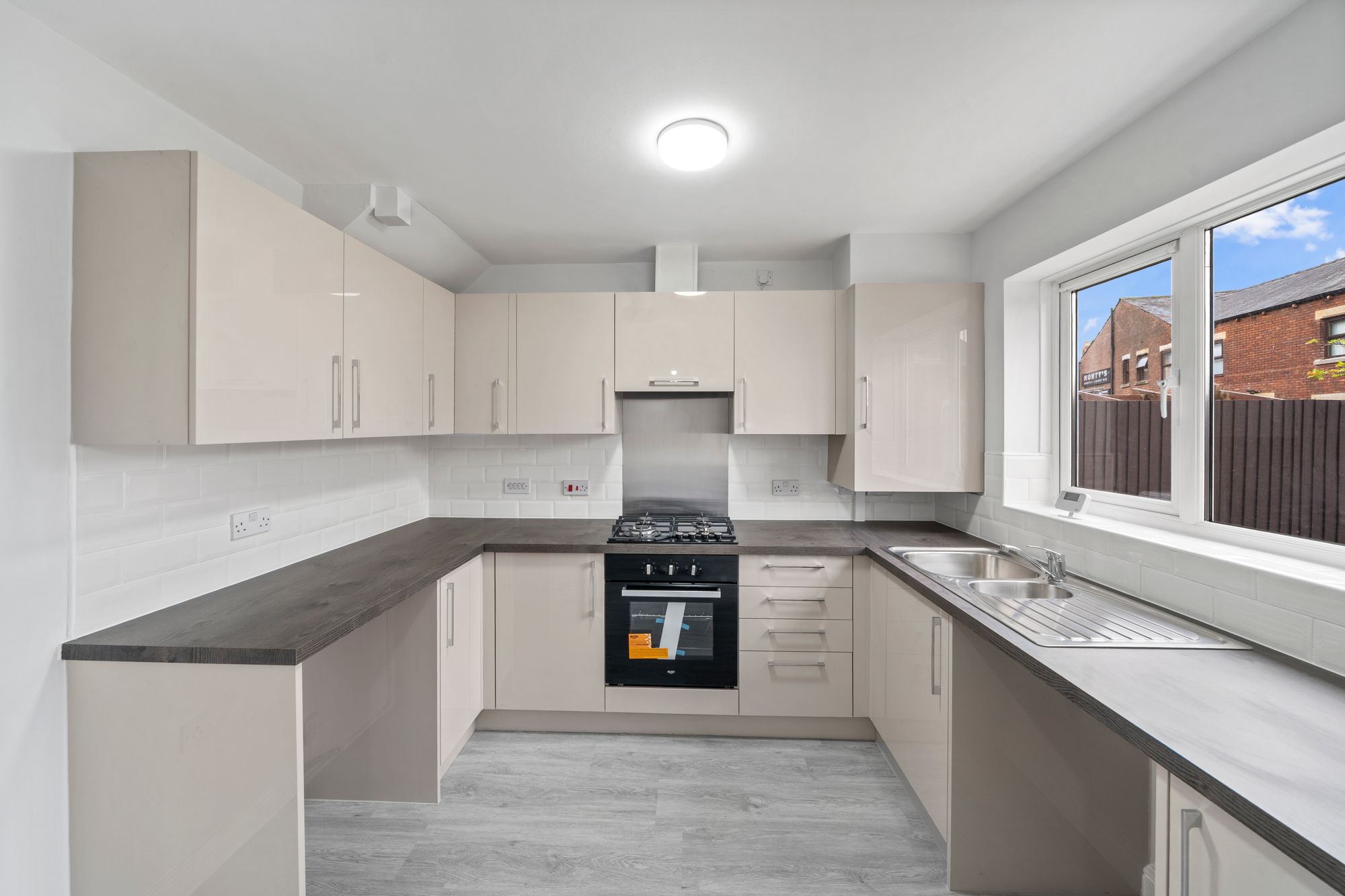 Stott Wharf, Leigh, WN7