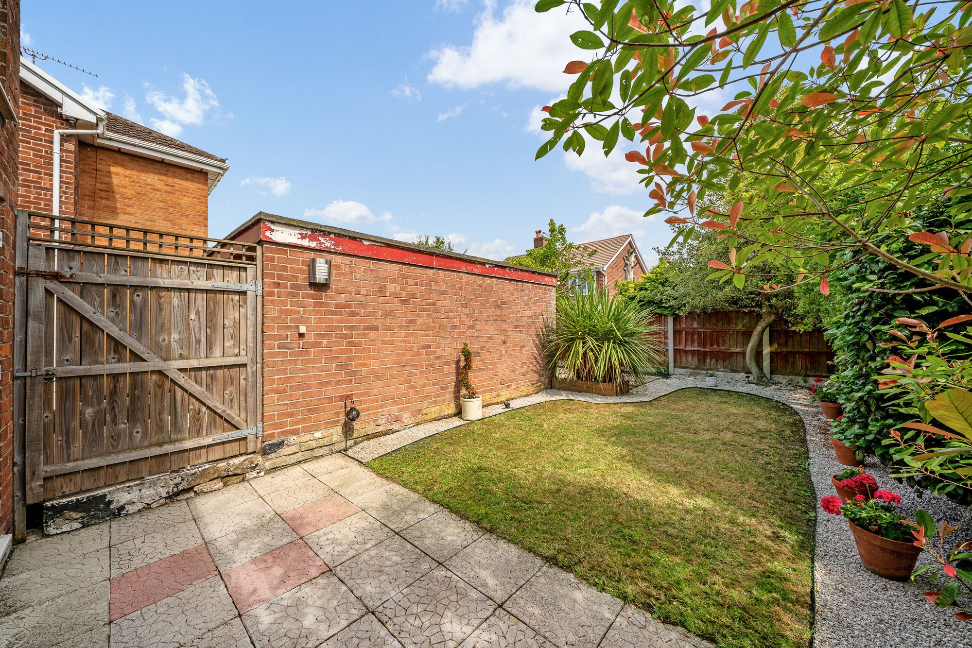 Minton Way, Widnes, WA8