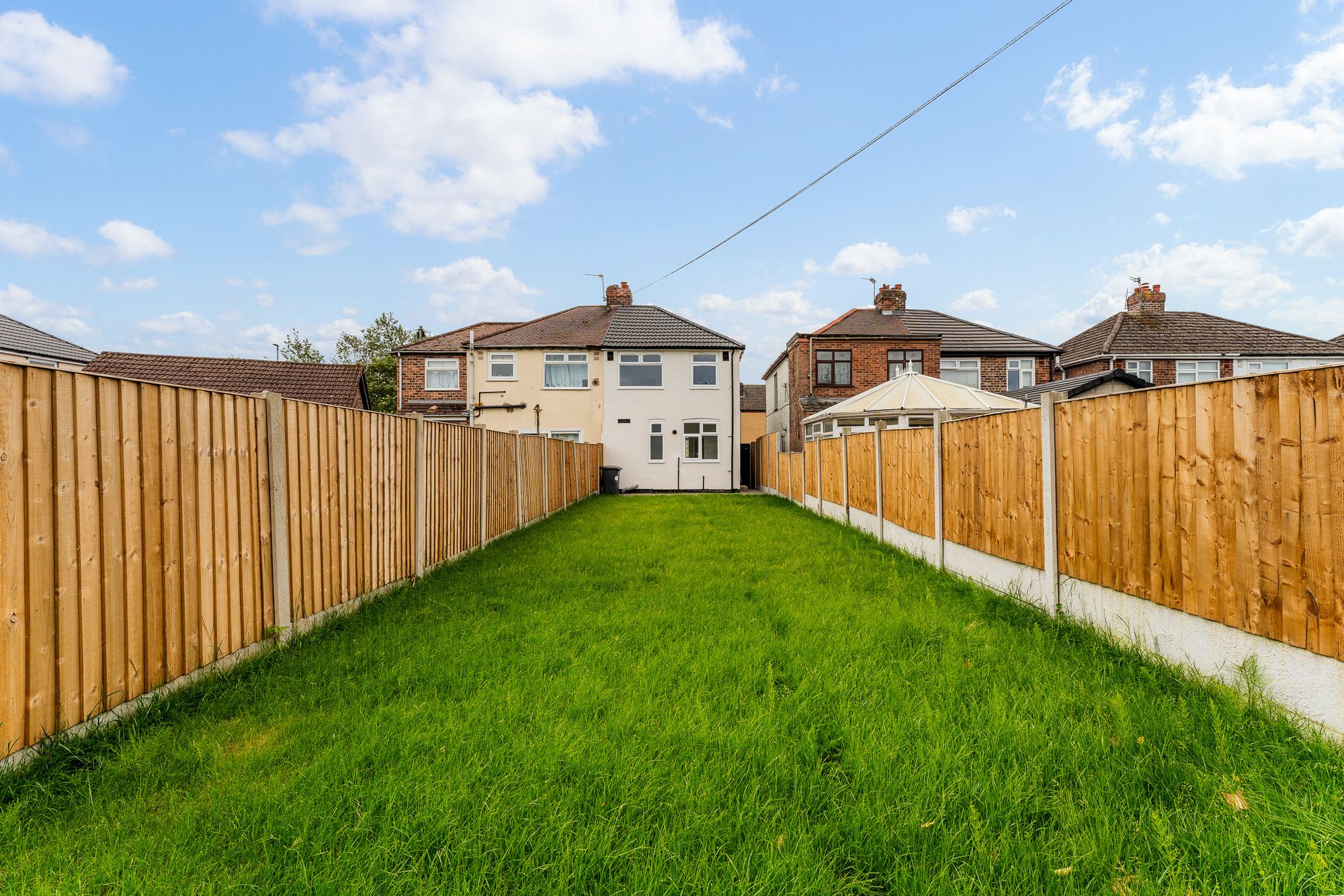 Hale Road, Widnes, WA8