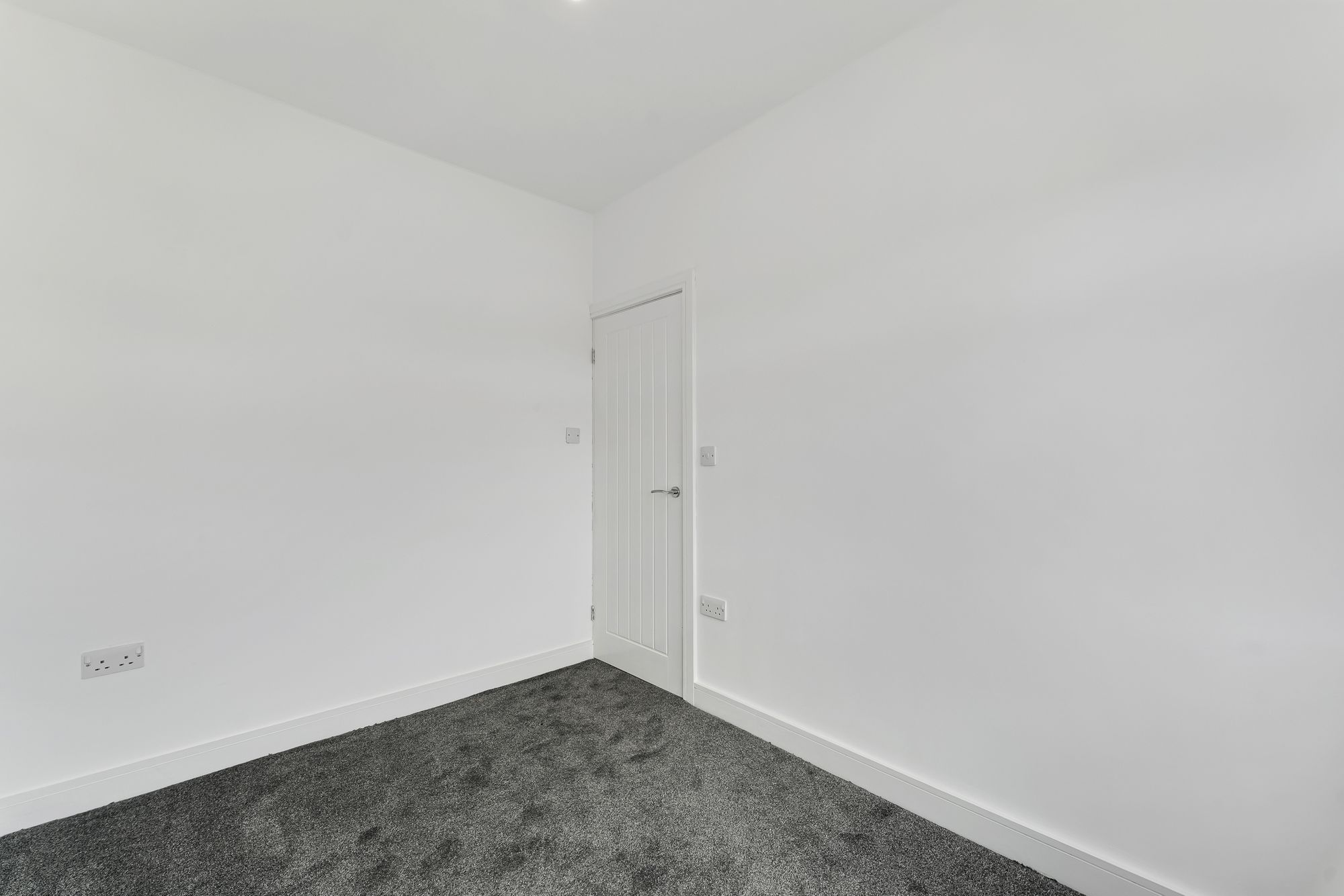 Hale Road, Widnes, WA8