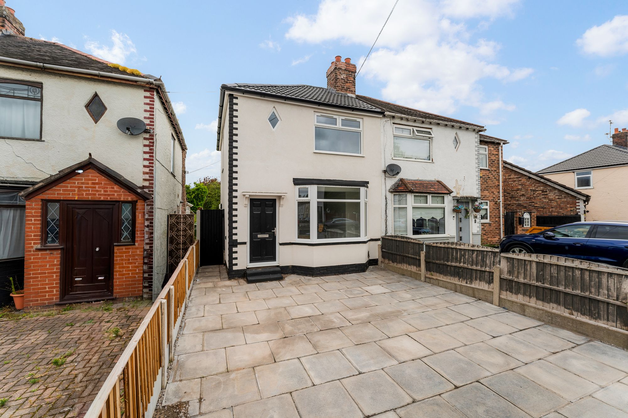 Hale Road, Widnes, WA8