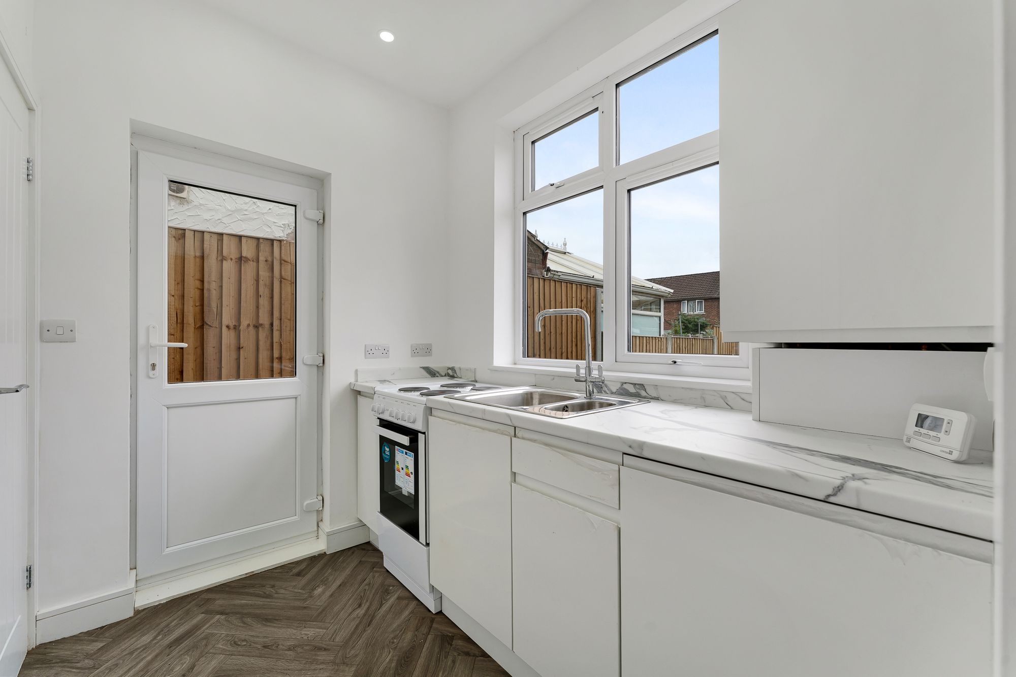 Hale Road, Widnes, WA8