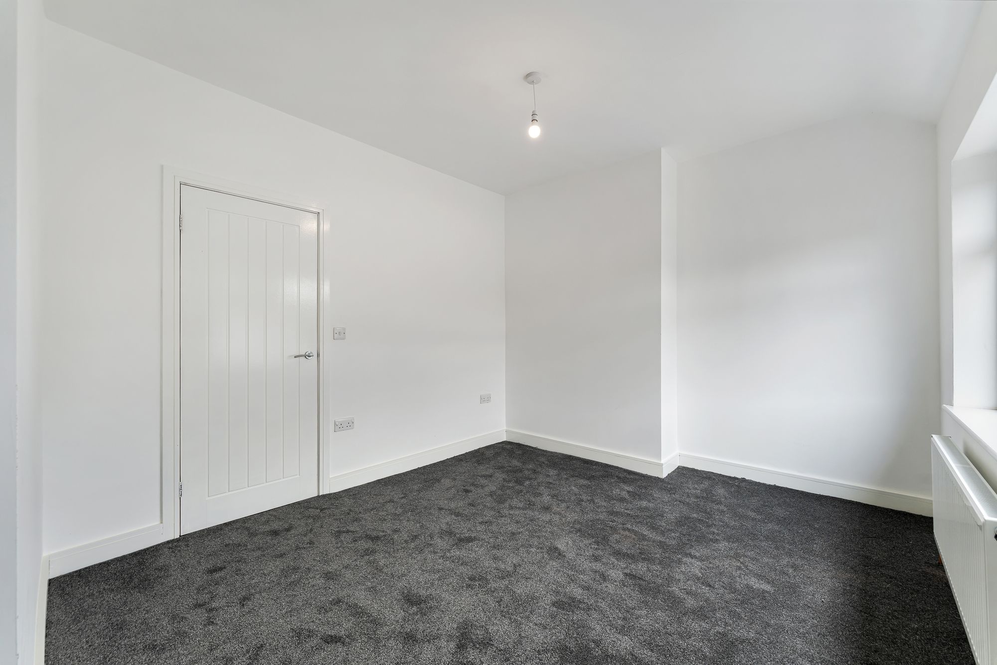 Hale Road, Widnes, WA8