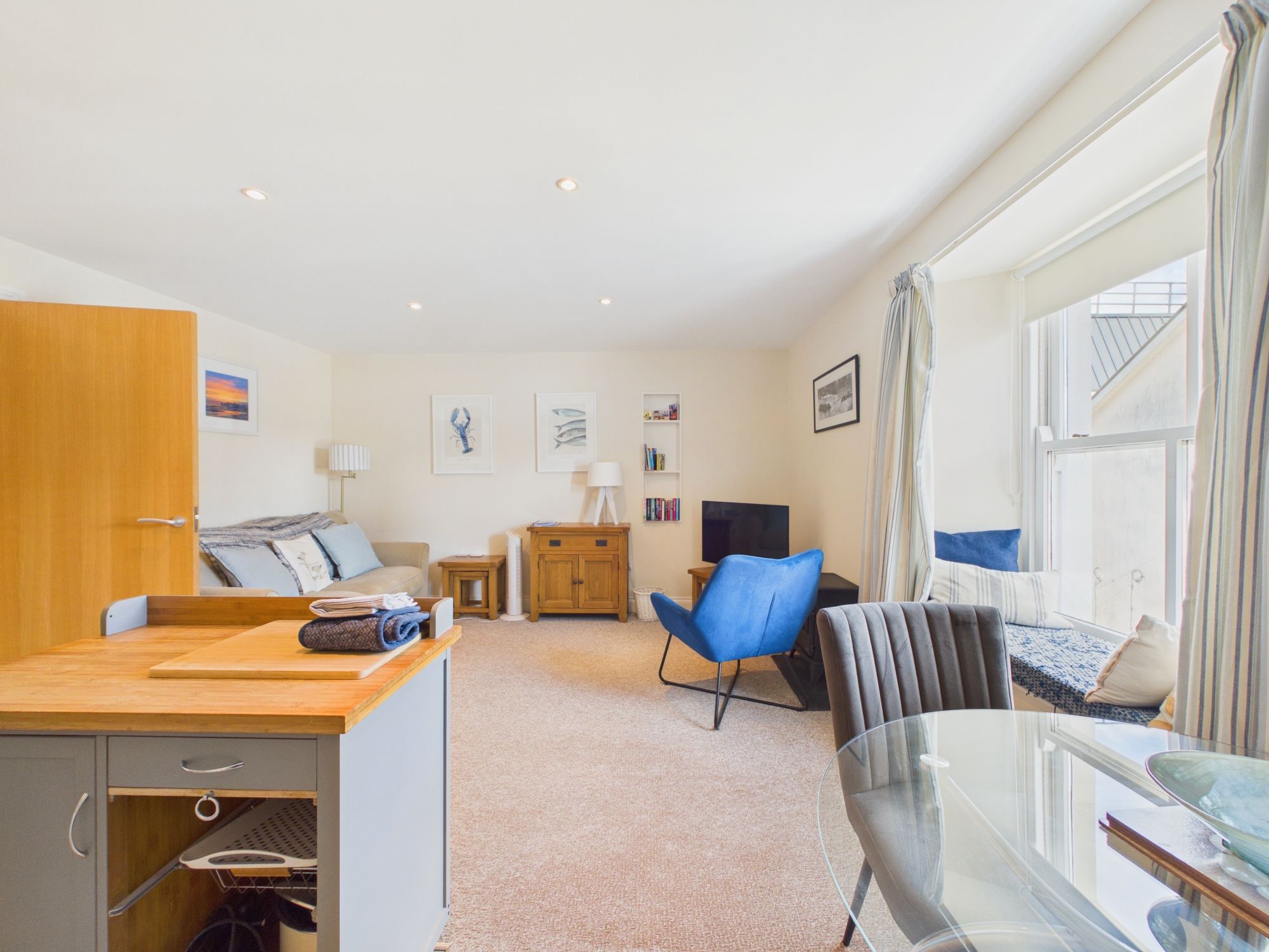 Upper Frog Street, Tenby, SA70