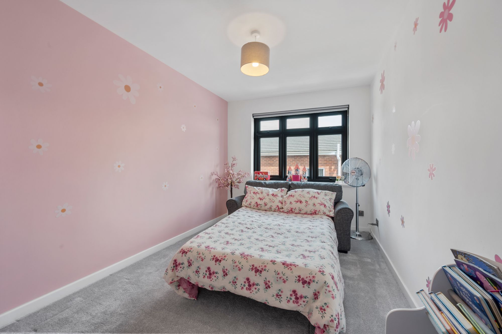 Crantock Grove, Windle, WA10