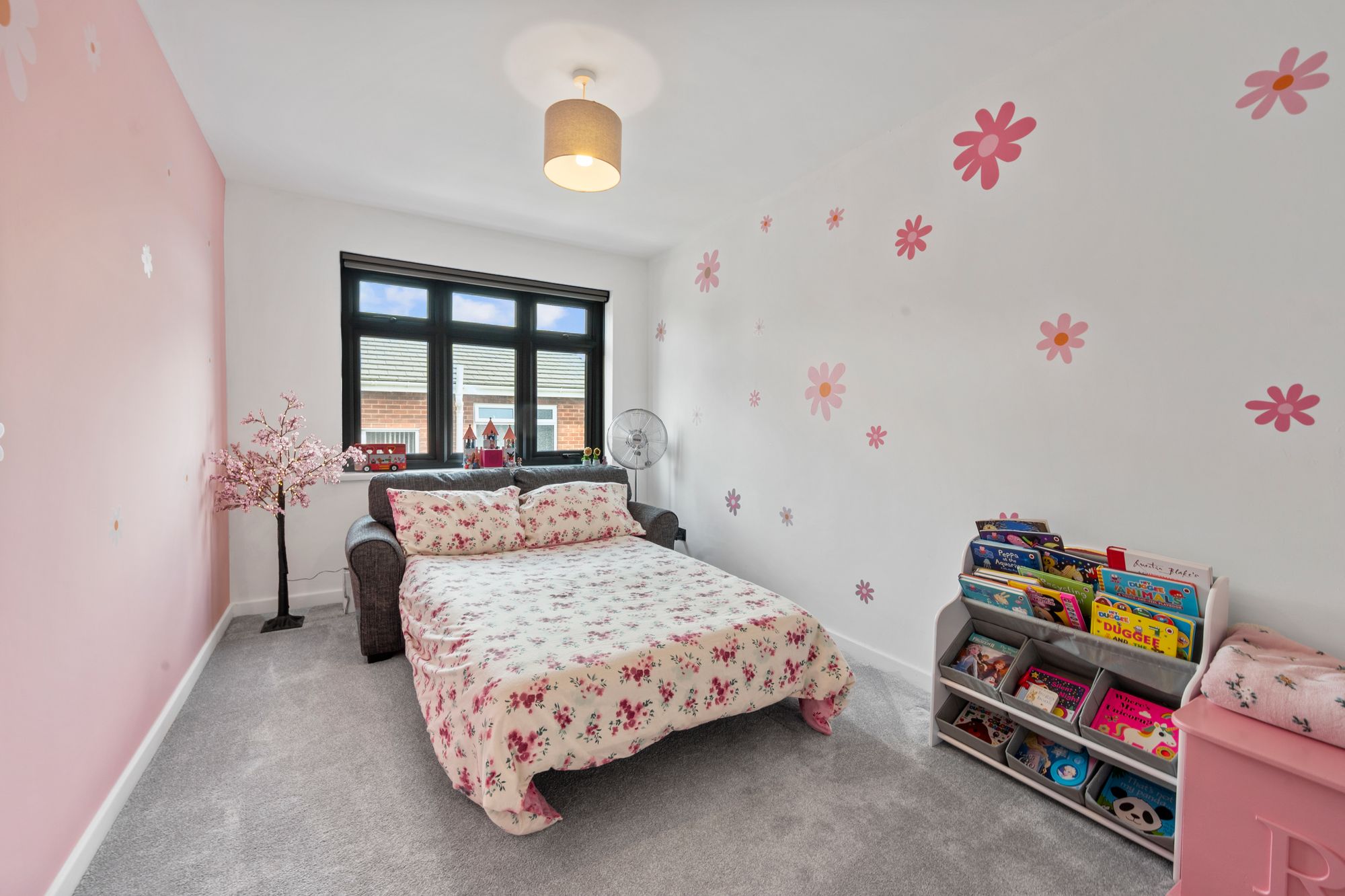 Crantock Grove, Windle, WA10