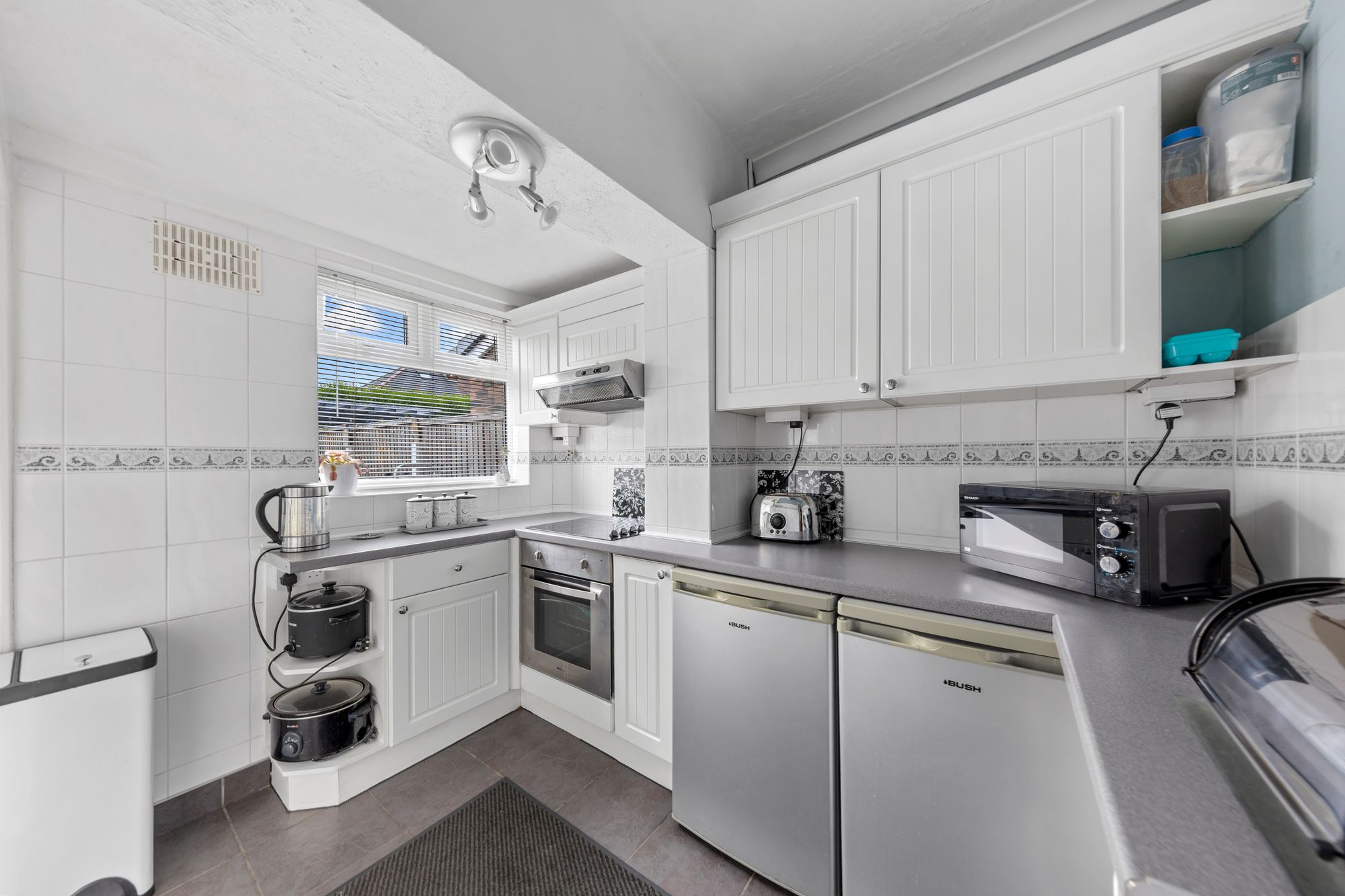 Waverley Avenue, Appleton, WA4