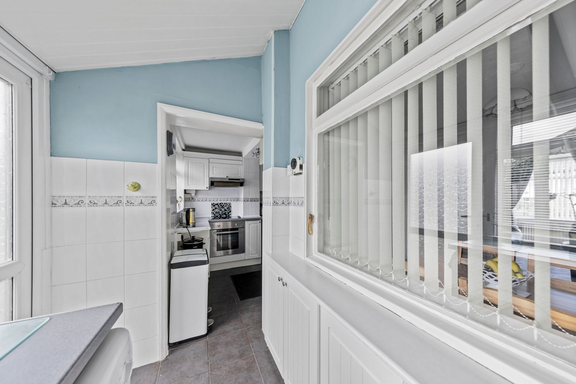 Waverley Avenue, Appleton, WA4