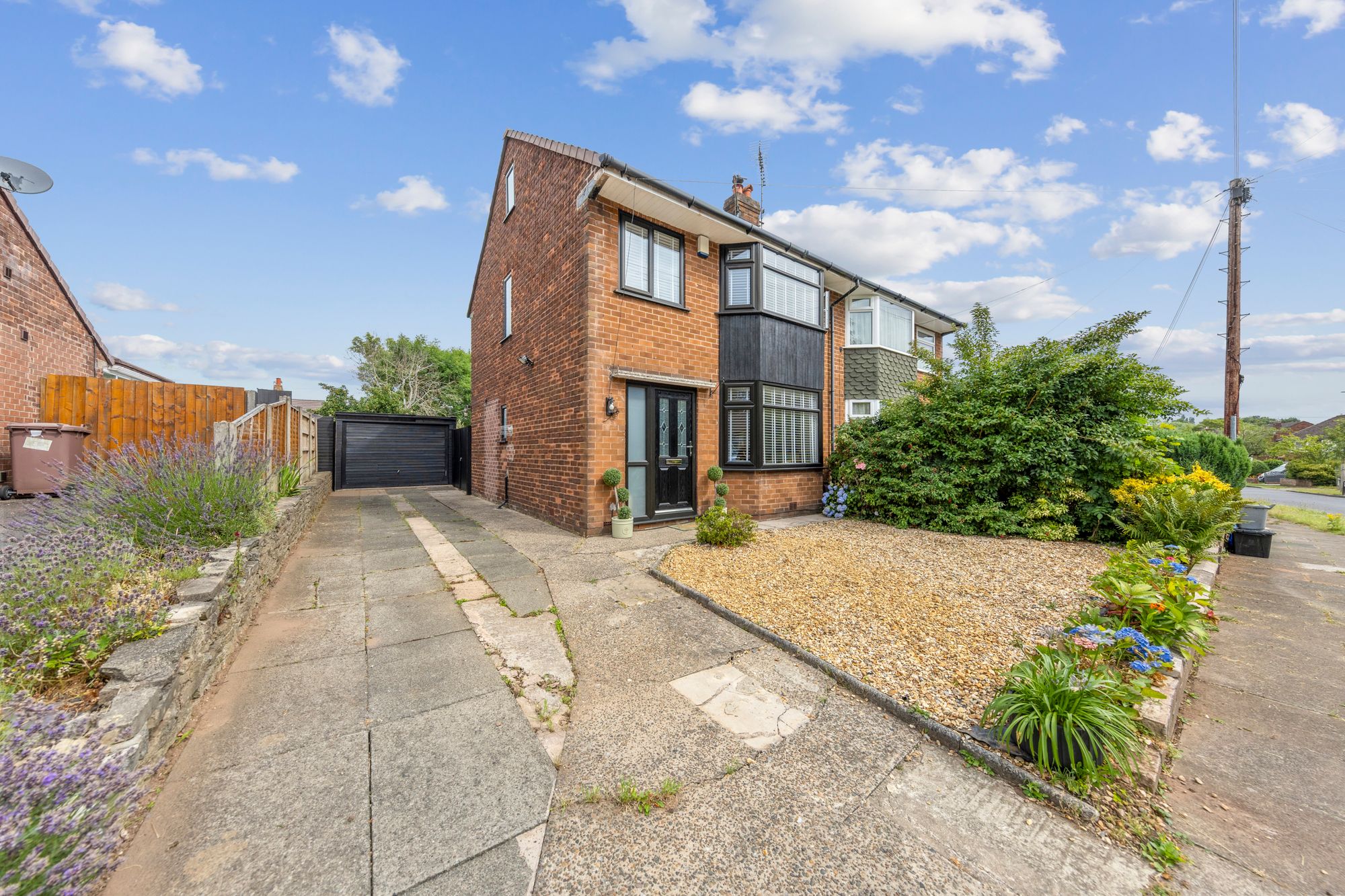 Woodstock Avenue, Newton-Le-Willows, WA12