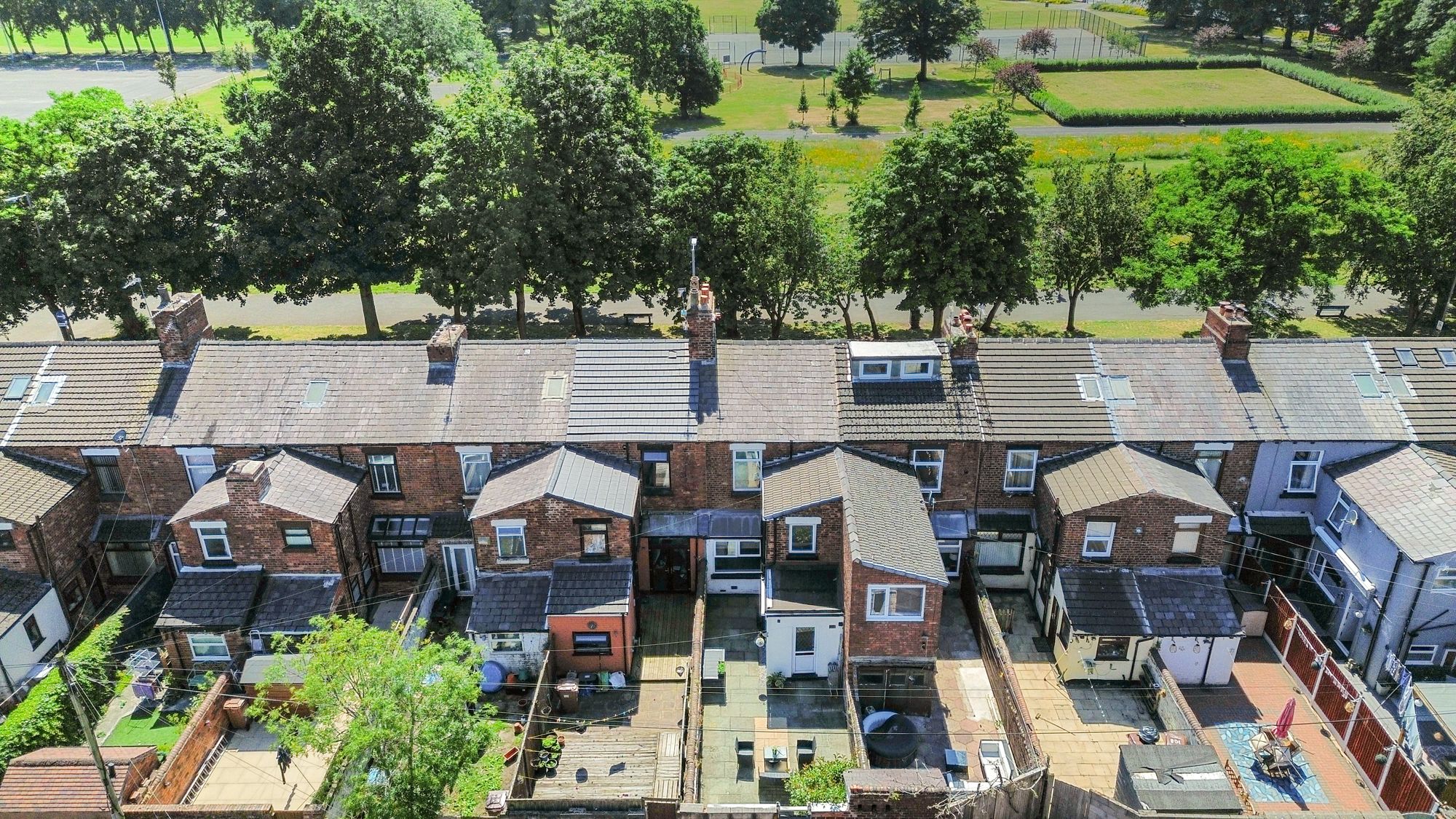 Lingholme Road, St. Helens, WA10
