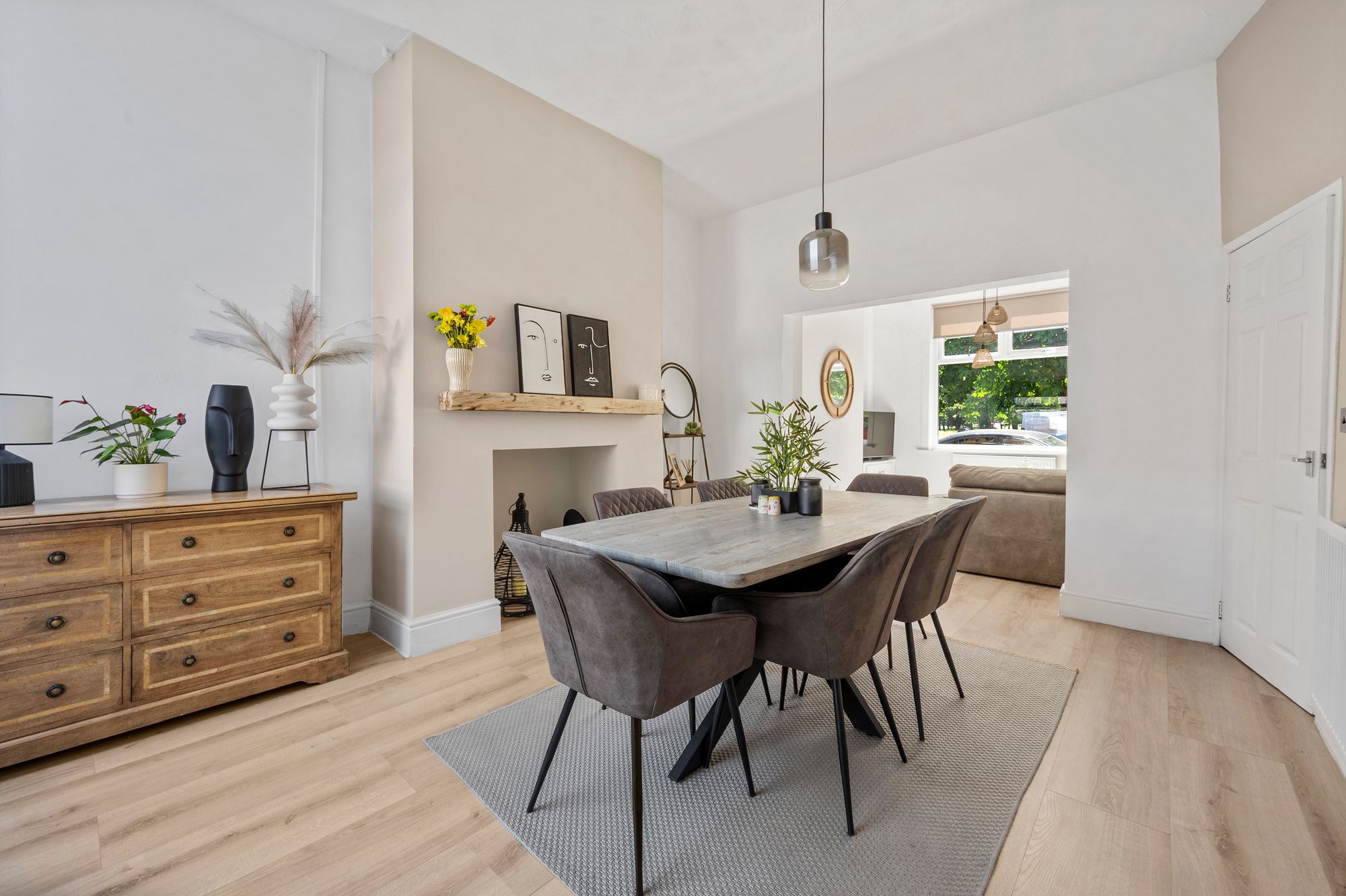 Lingholme Road, St. Helens, WA10